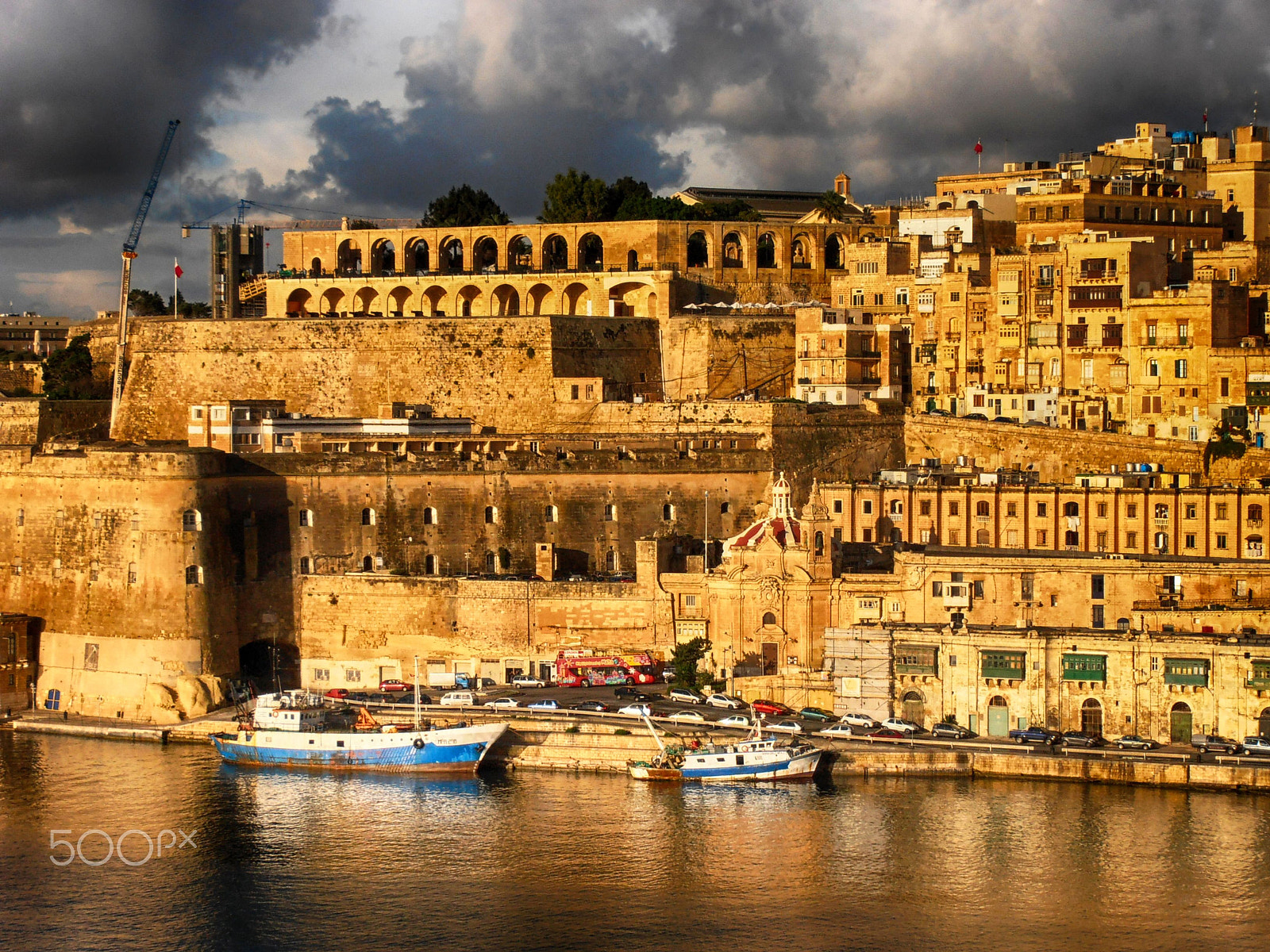 Olympus VR325,VR320,D725 sample photo. Valetta, main island of malta photography