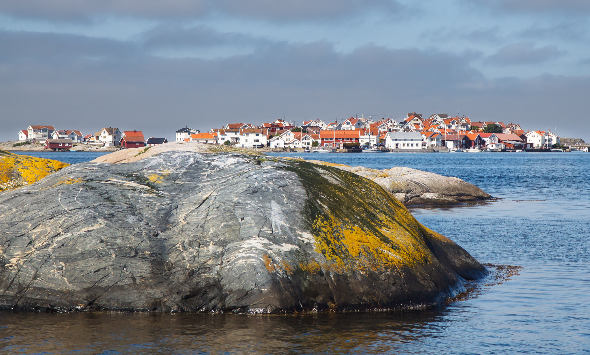 Canon EF-S 17-55mm F2.8 IS USM sample photo. Bohuslän photography