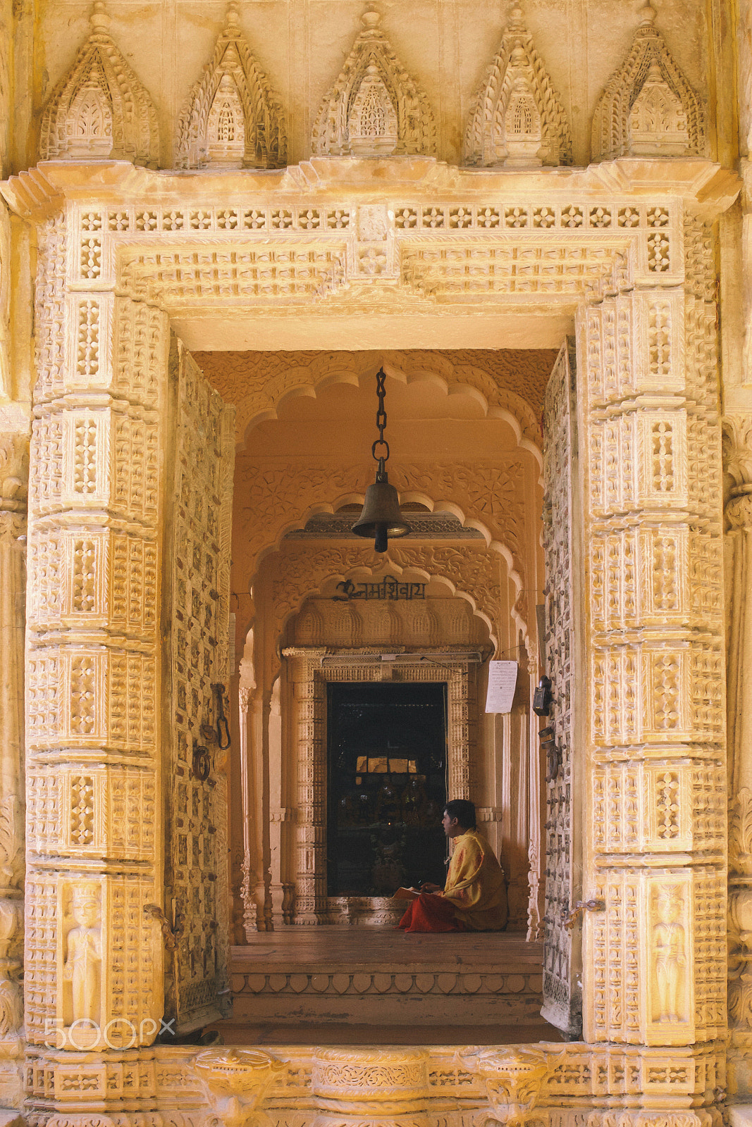 Canon EF-S 24mm F2.8 STM sample photo. At the banks of gadisar lake, jaisalmer, rajasthan photography