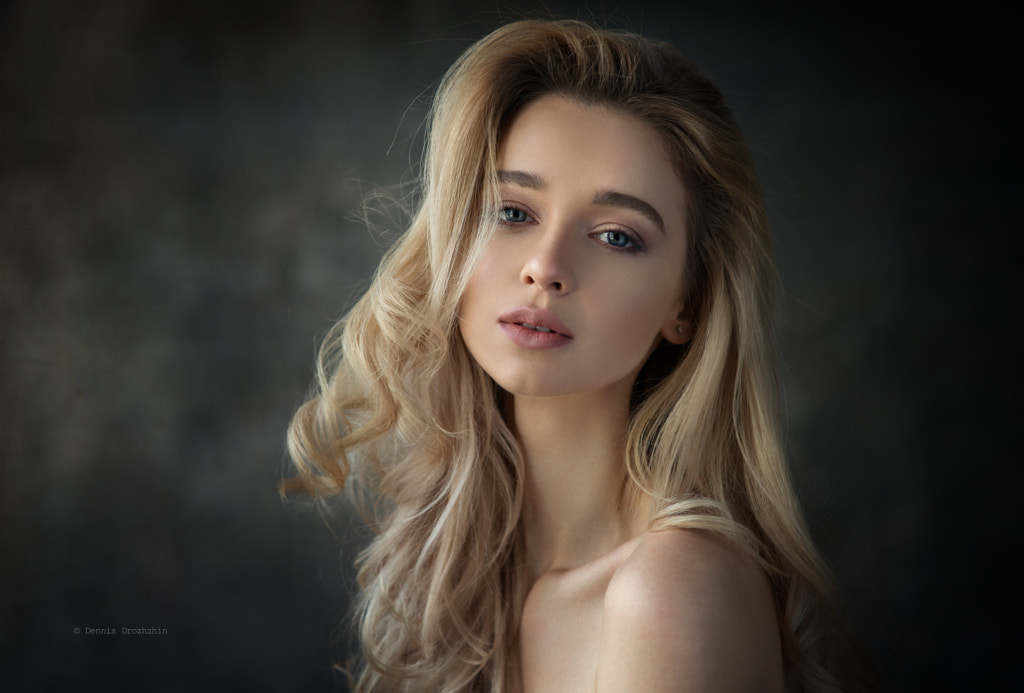 Anna by Dennis Drozhzhin on 500px.com