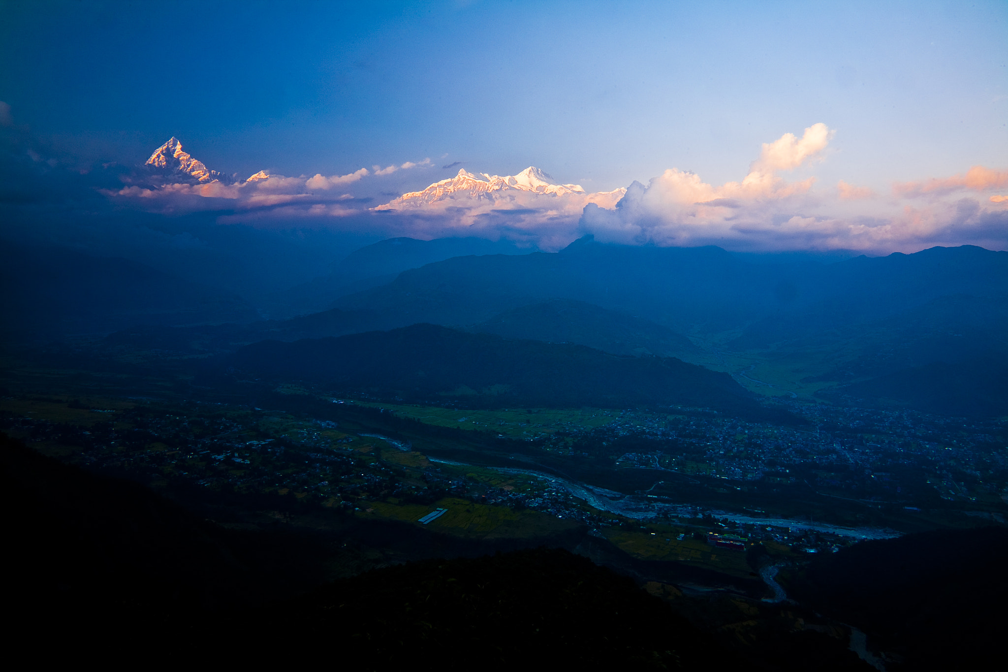 v2?sig=16db89d97eb6a65ae939e9fa8cf7cb499d5217d931abdb9165b335aa179e9fe6