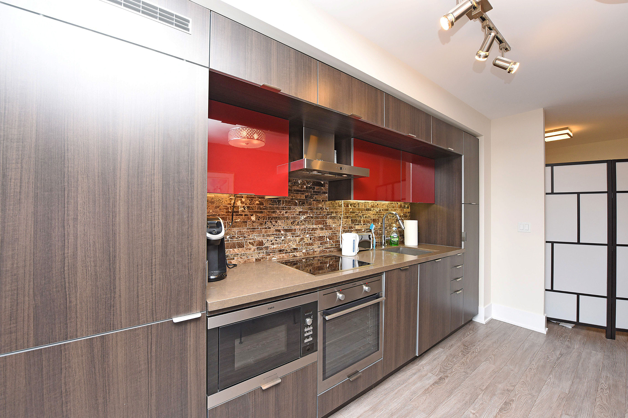 Modern kitchen
