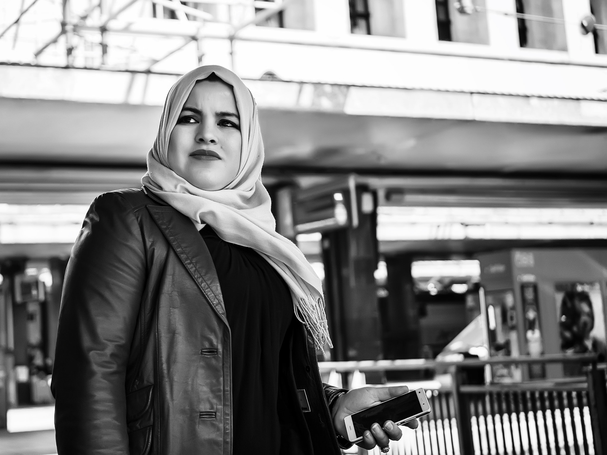 Olympus OM-D E-M10 II + LUMIX G 25/F1.7 sample photo. Railway station #291 photography