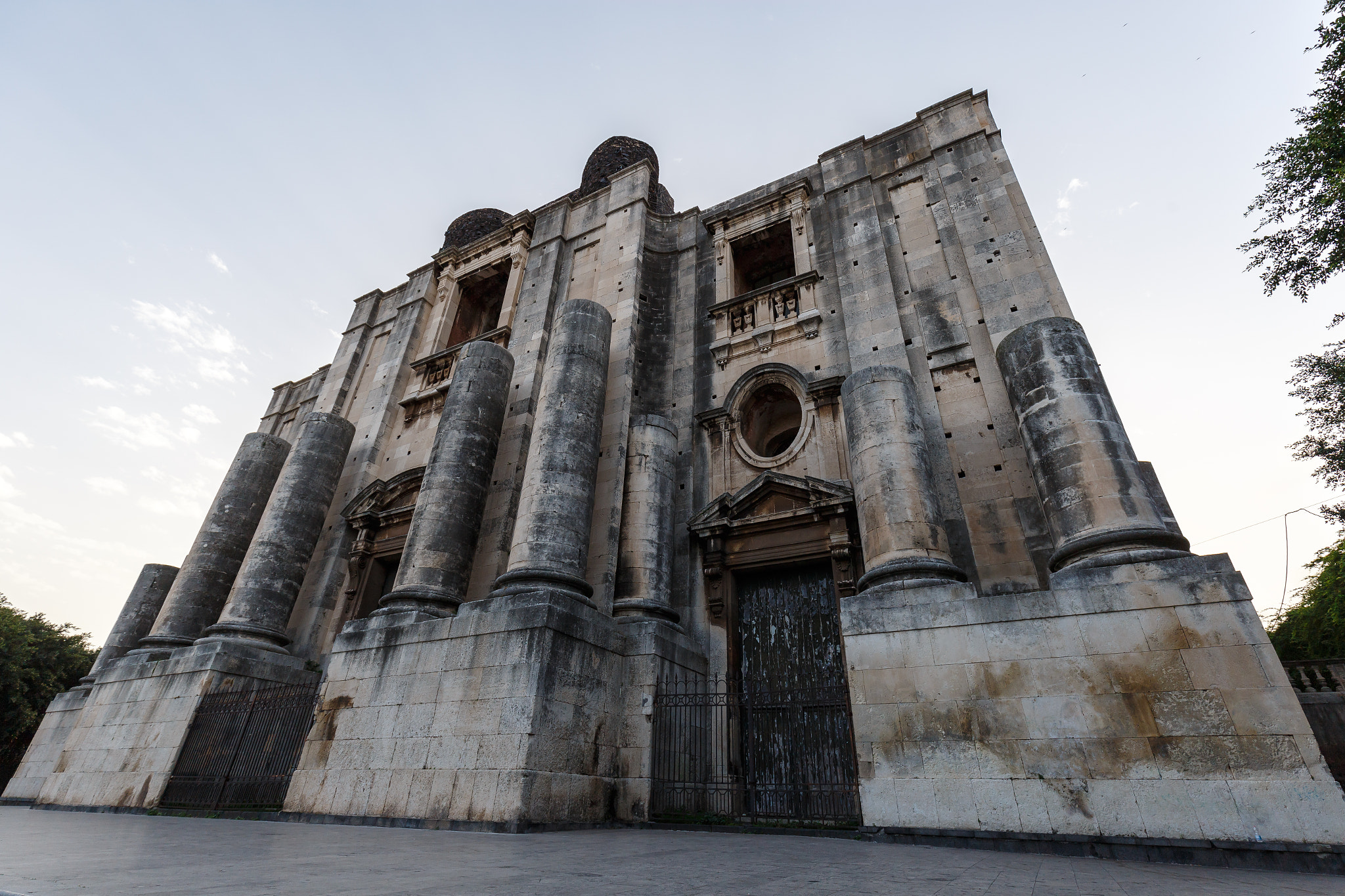 Canon EF 16-35mm F4L IS USM sample photo. Mg photography