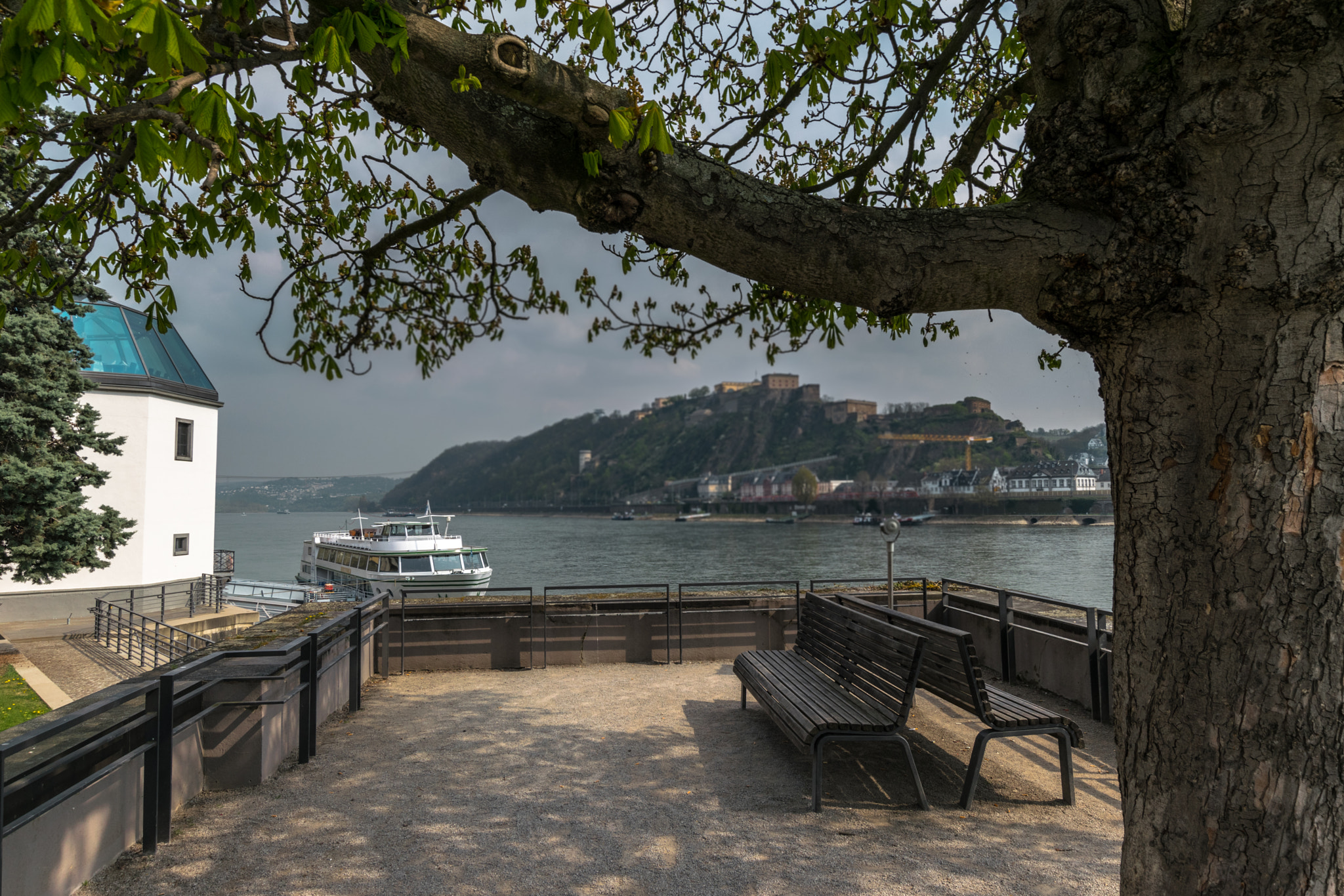 Sigma 10-20mm F3.5 EX DC HSM sample photo. Blick festung photography
