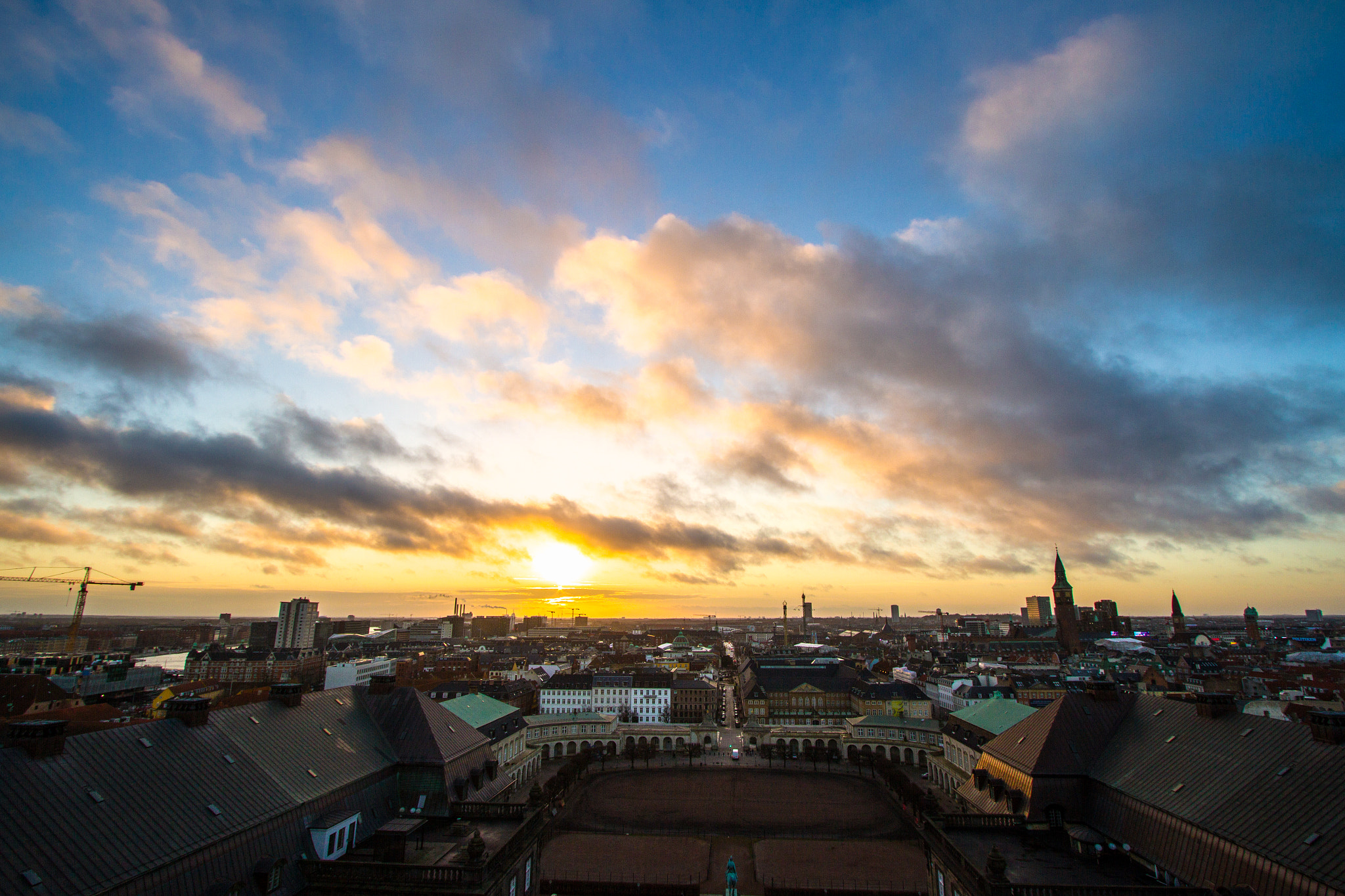 Canon EF-S 10-22mm F3.5-4.5 USM sample photo. Brilliant colour of sunset photography