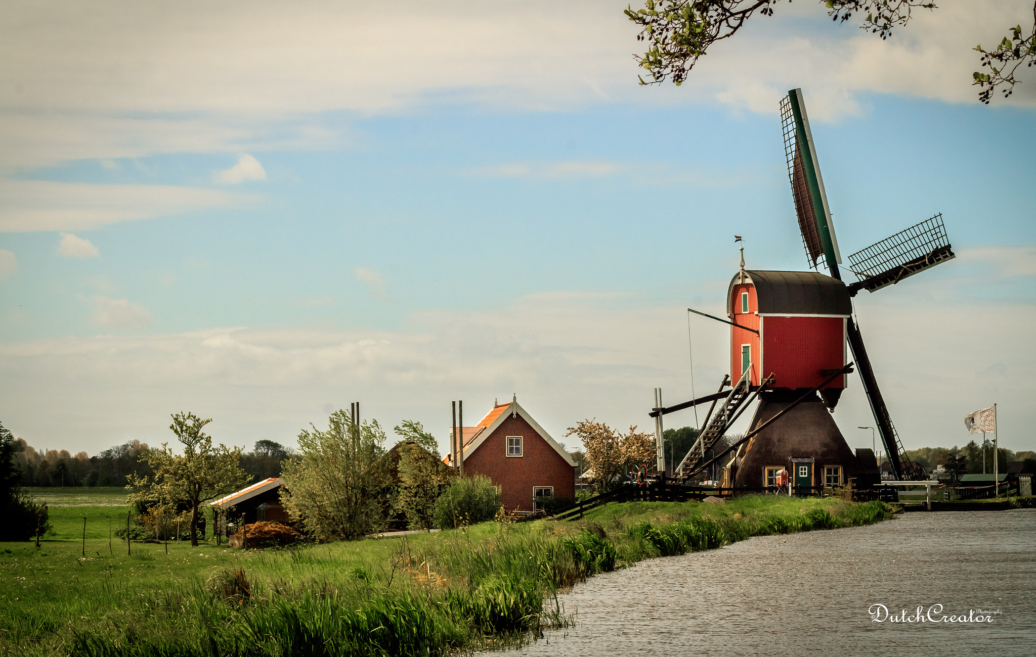 Canon EOS 1300D (EOS Rebel T6 / EOS Kiss X80) sample photo. Vrouw vennemolen (windmill) @oude ade photography