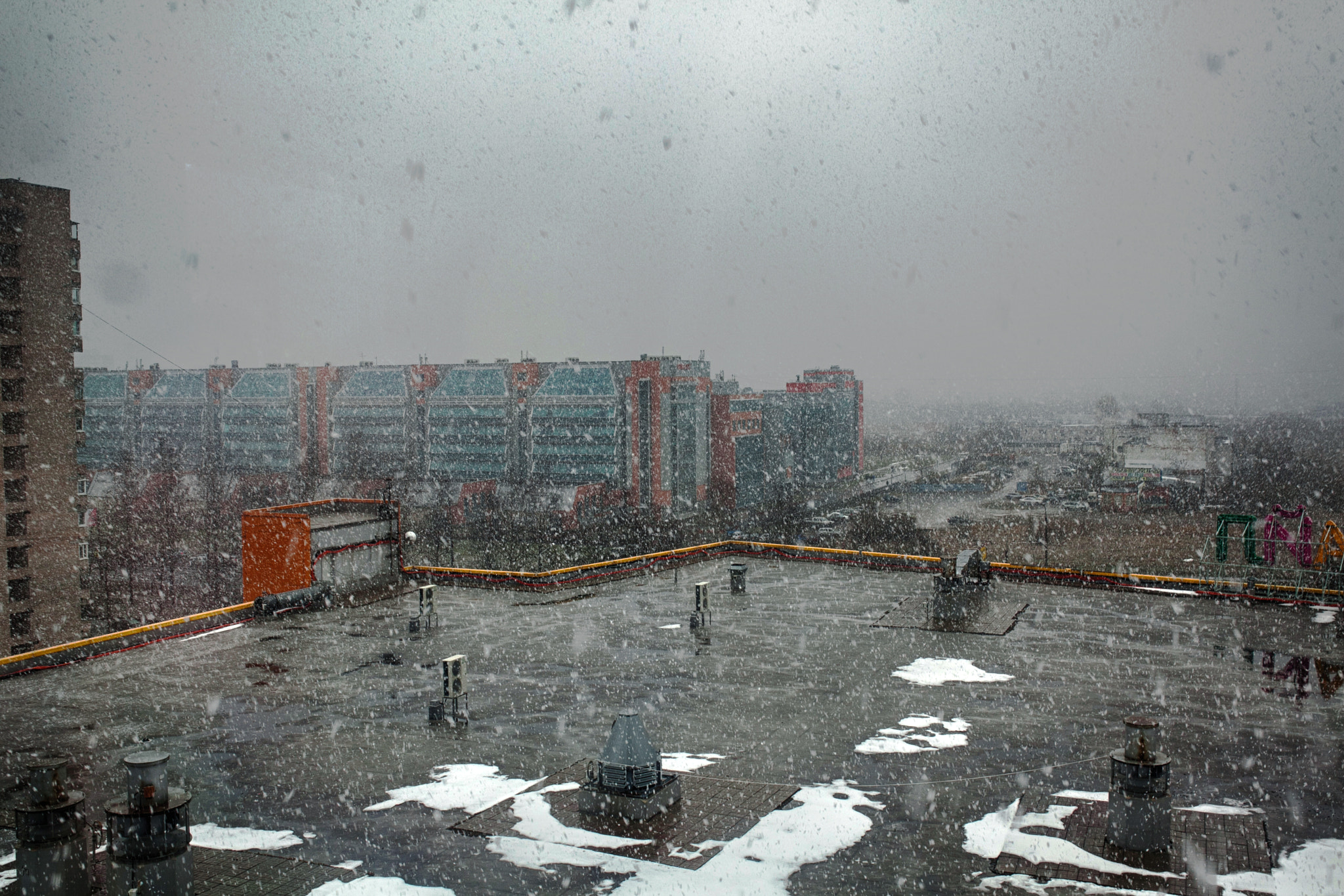 Sigma 35mm F1.4 DG HSM Art sample photo. Snow photography