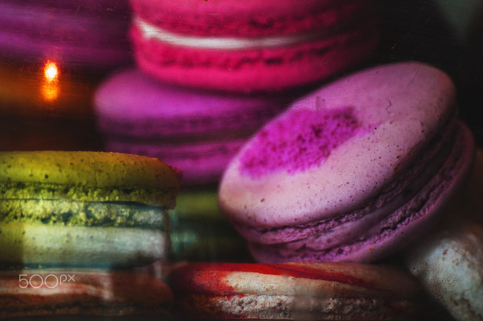 Nikon D90 + Sigma 70-300mm F4-5.6 APO DG Macro sample photo. Macaron photography