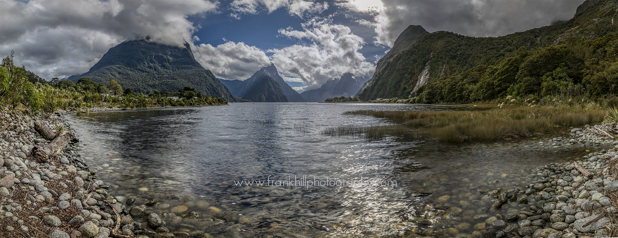 Canon EOS 5D Mark IV sample photo. New zealand milford sound panorama small photography