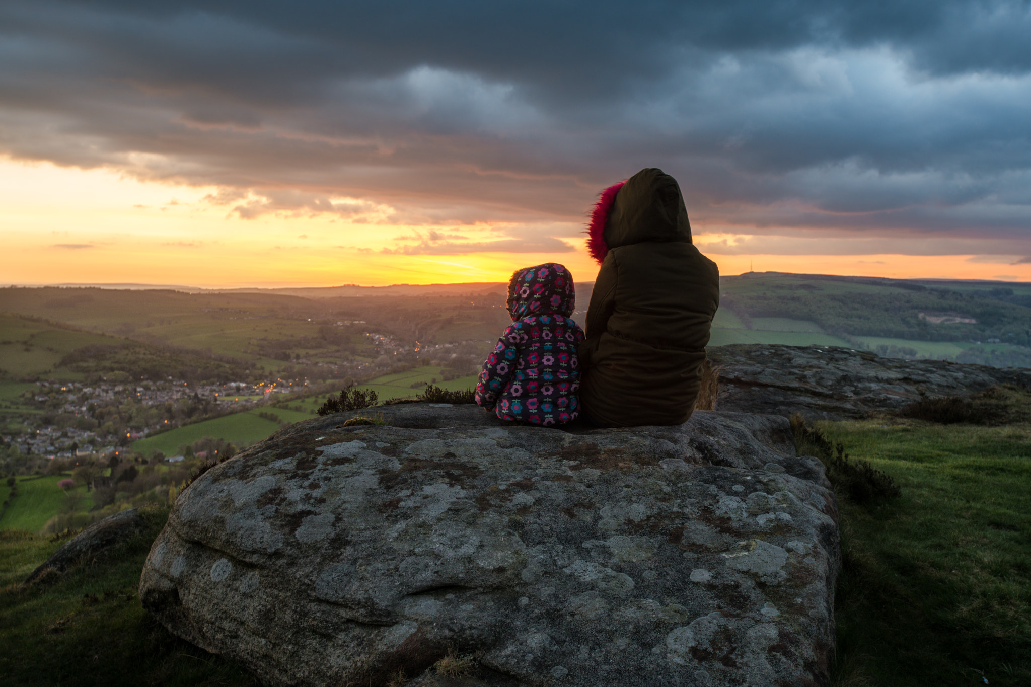 Nikon D800 + Nikon AF-S Nikkor 17-35mm F2.8D ED-IF sample photo. Watching the sun go down photography