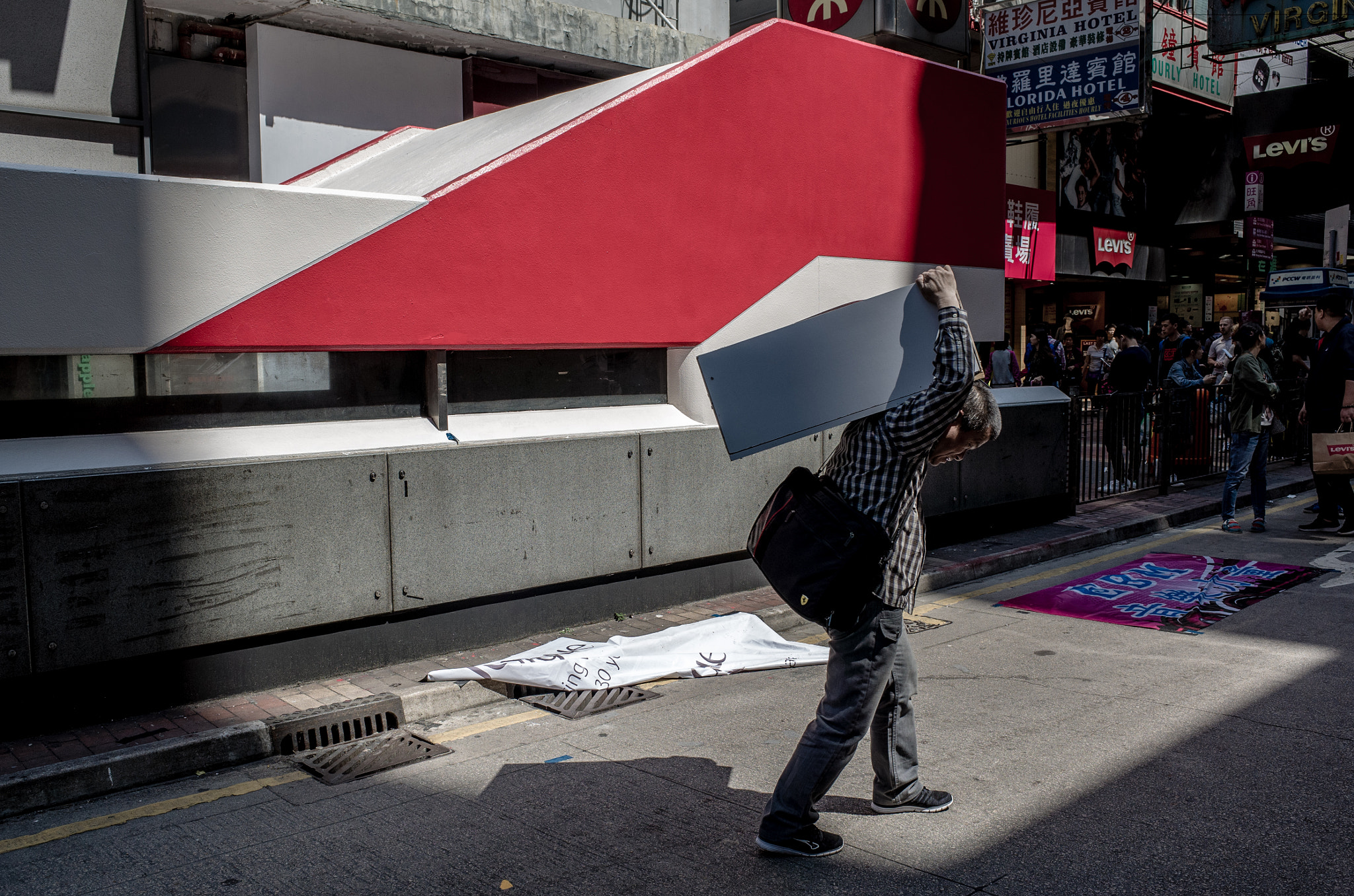 Ricoh GR II + GR Lens sample photo. Street graphic red photography