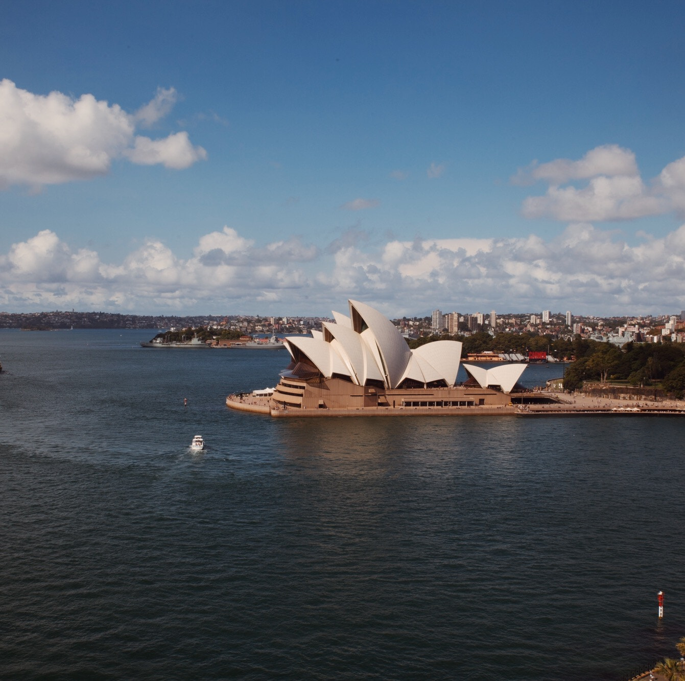 Sigma 24-70mm F2.8 EX DG Macro sample photo. Opera house photography