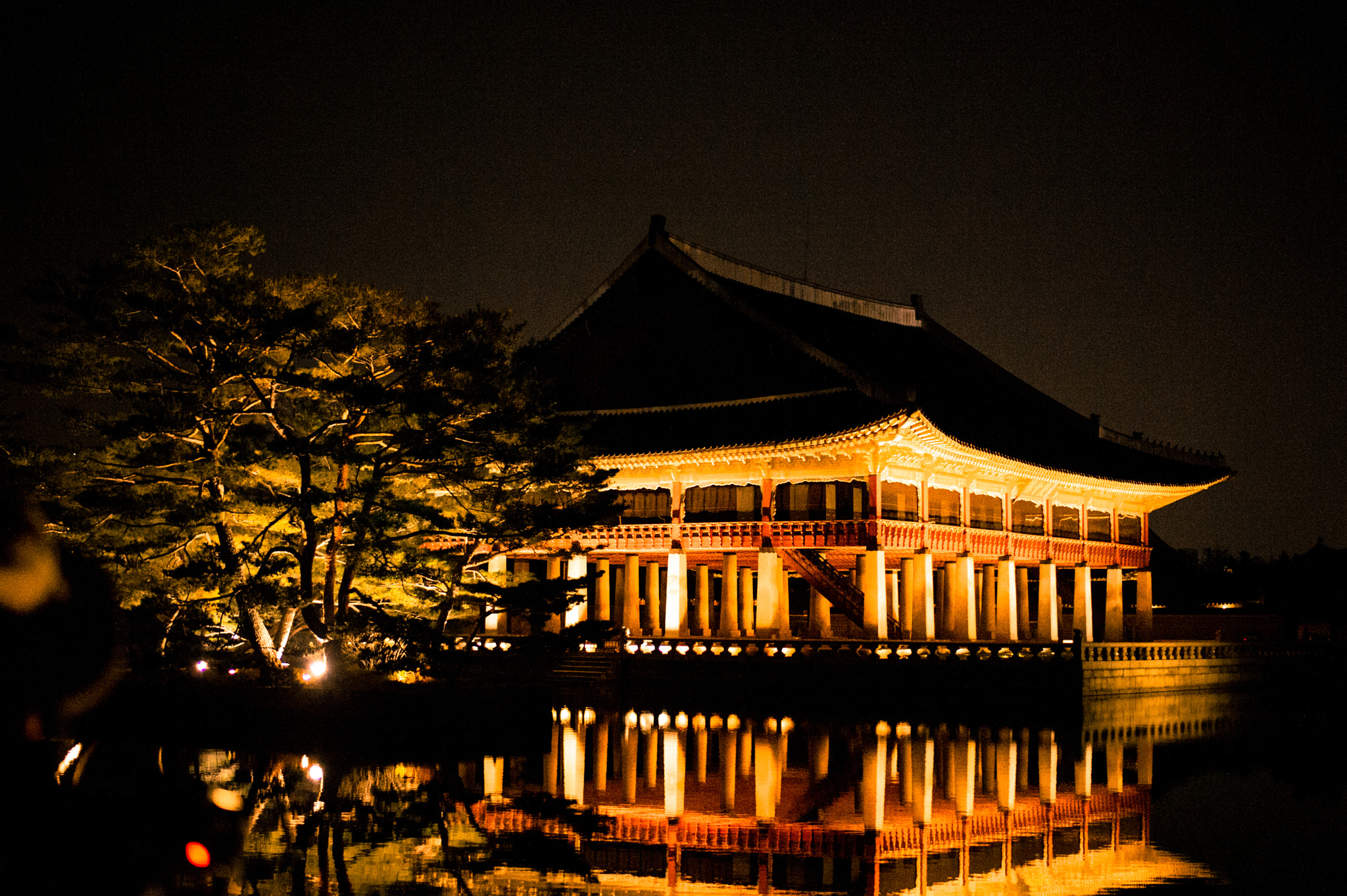 Nikon D3S + Nikon AF-S Nikkor 50mm F1.8G sample photo. Night at gyeongbokgung palace, seoul, south korea photography