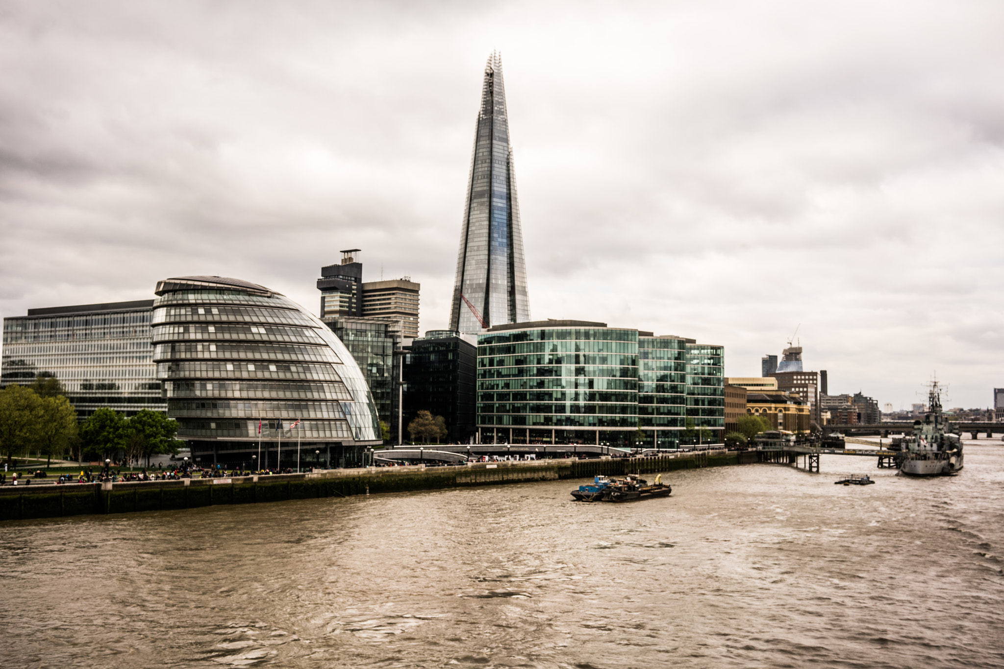 Sony a7R II + Sony Sonnar T* FE 35mm F2.8 ZA sample photo. Futuristic london photography