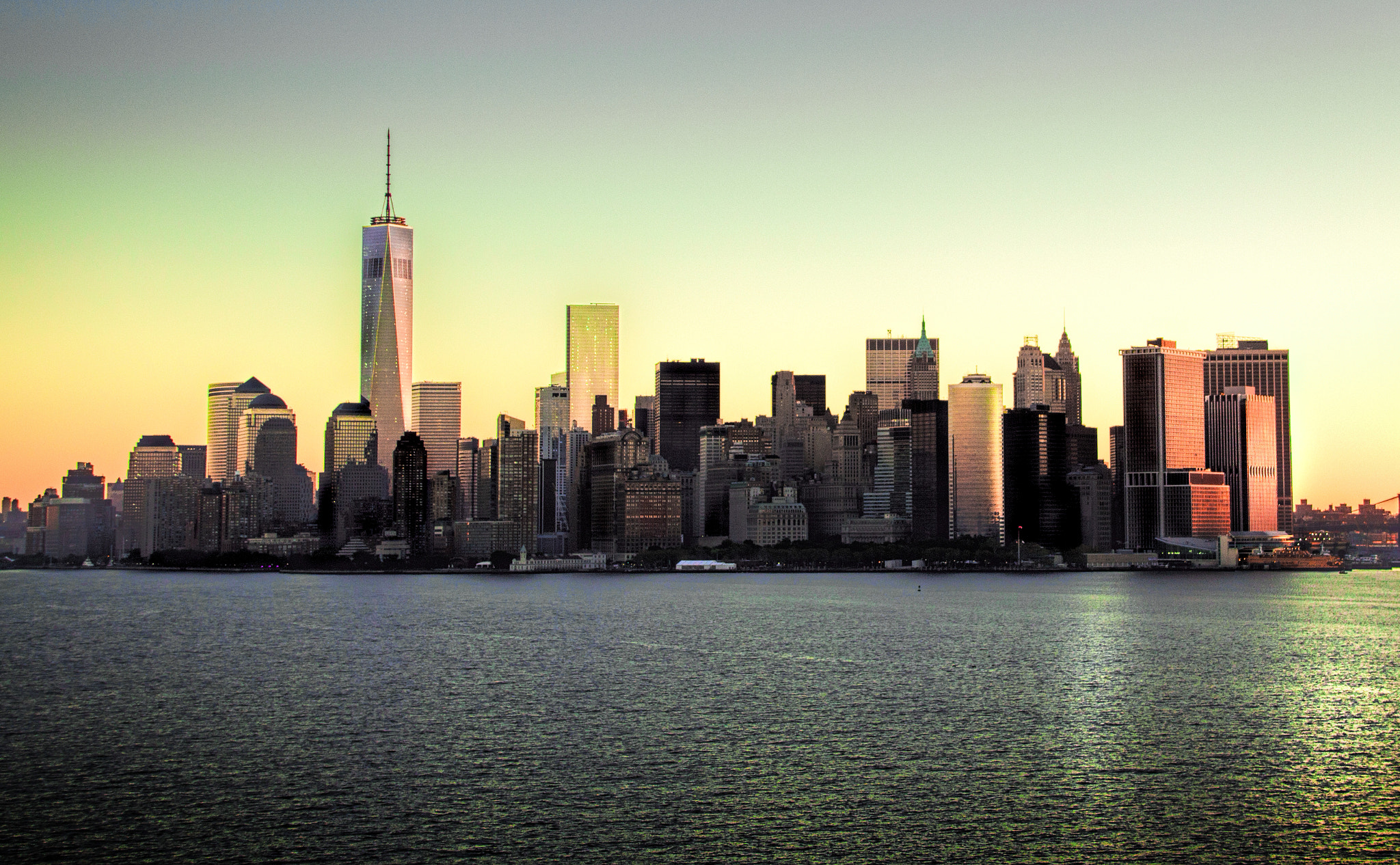 Sigma 18-250mm F3.5-6.3 DC OS HSM sample photo. New york skyline photography