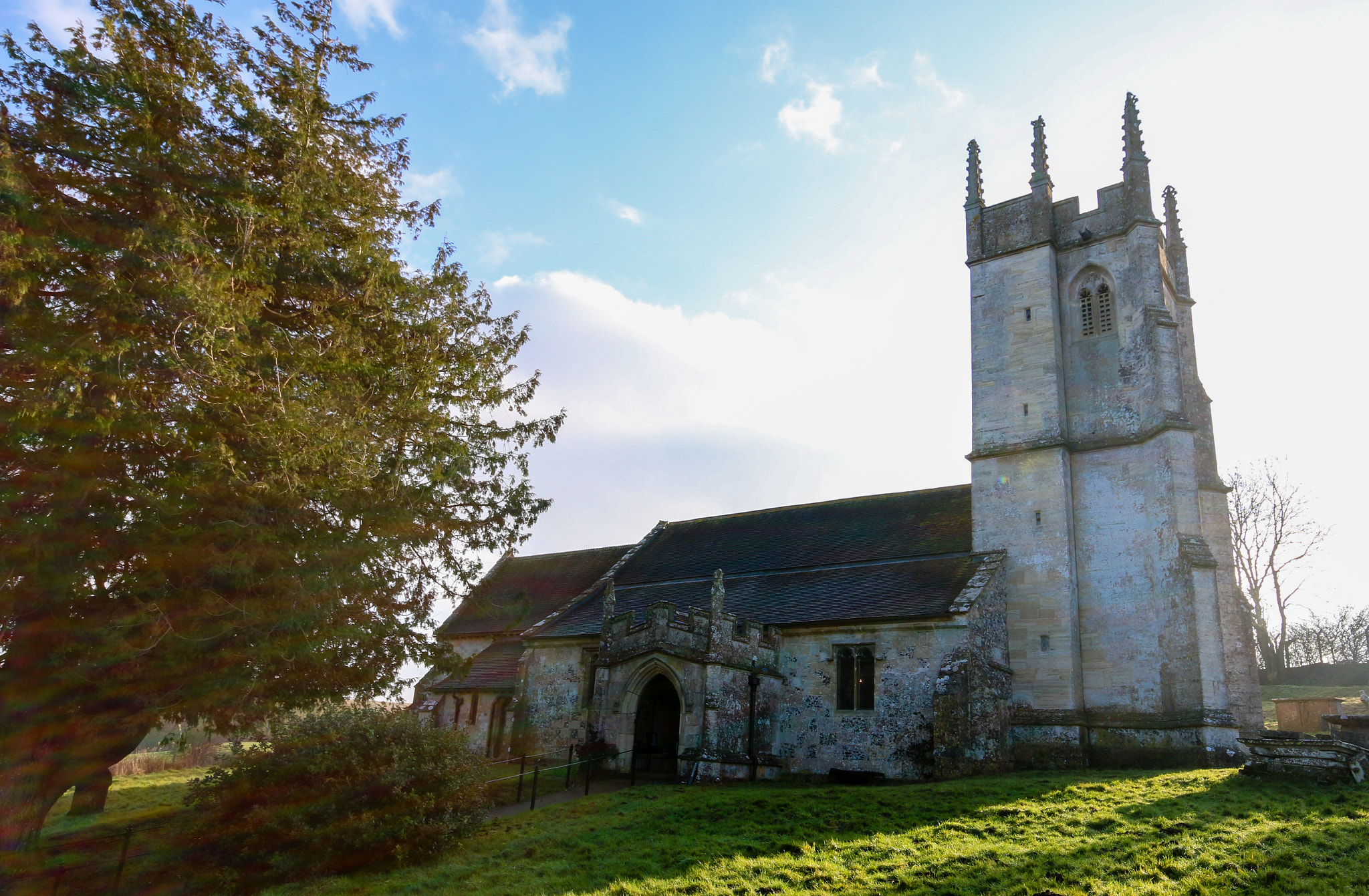 Sigma 10-20mm F4-5.6 EX DC HSM sample photo. St giles church, imber photography