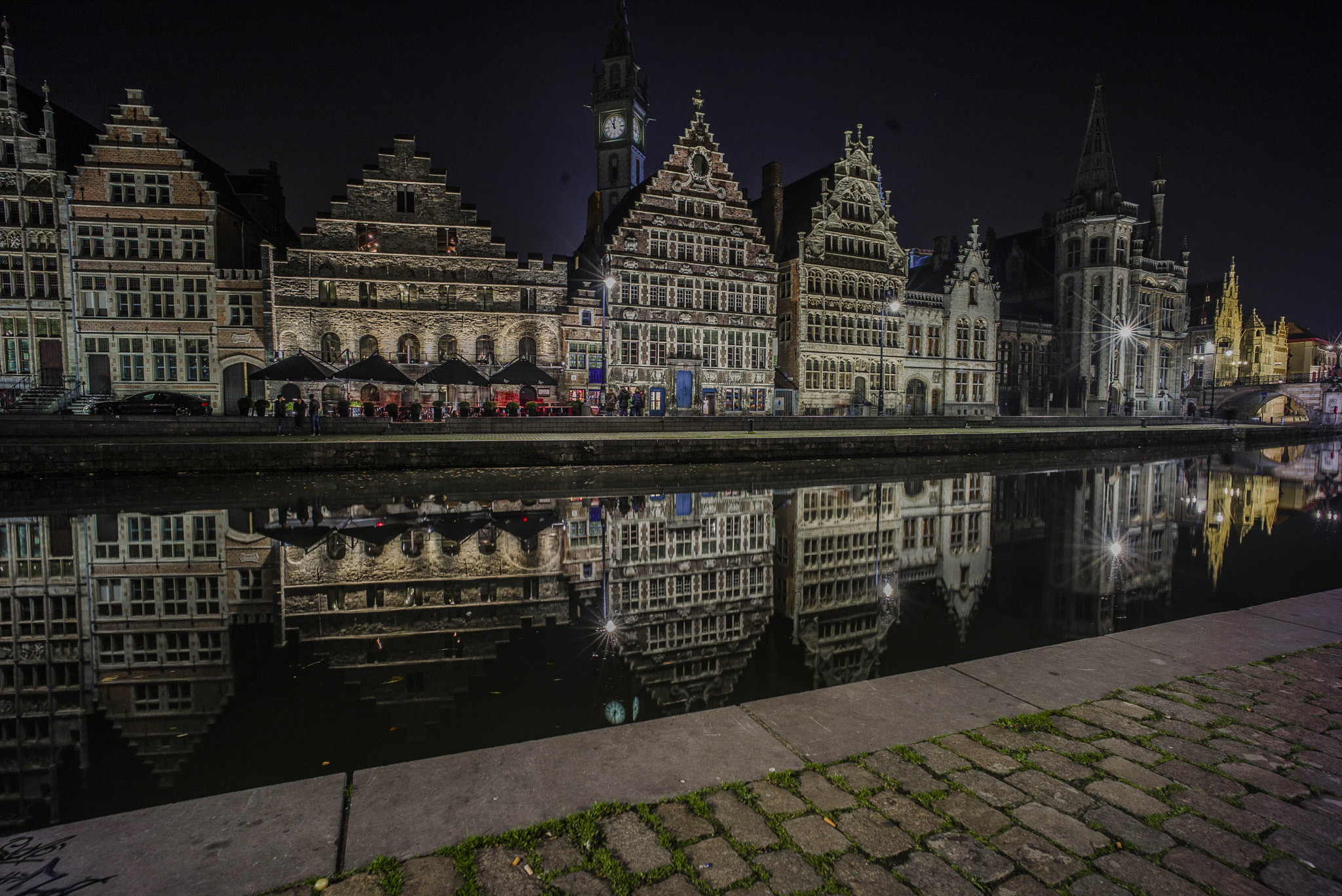 Leica Summilux-M 50mm F1.4 ASPH sample photo. Night view ghent photography