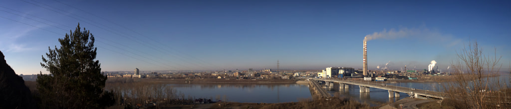 Panorama of Kemerovo with the edge of a pine fores by Nick Patrin on 500px.com