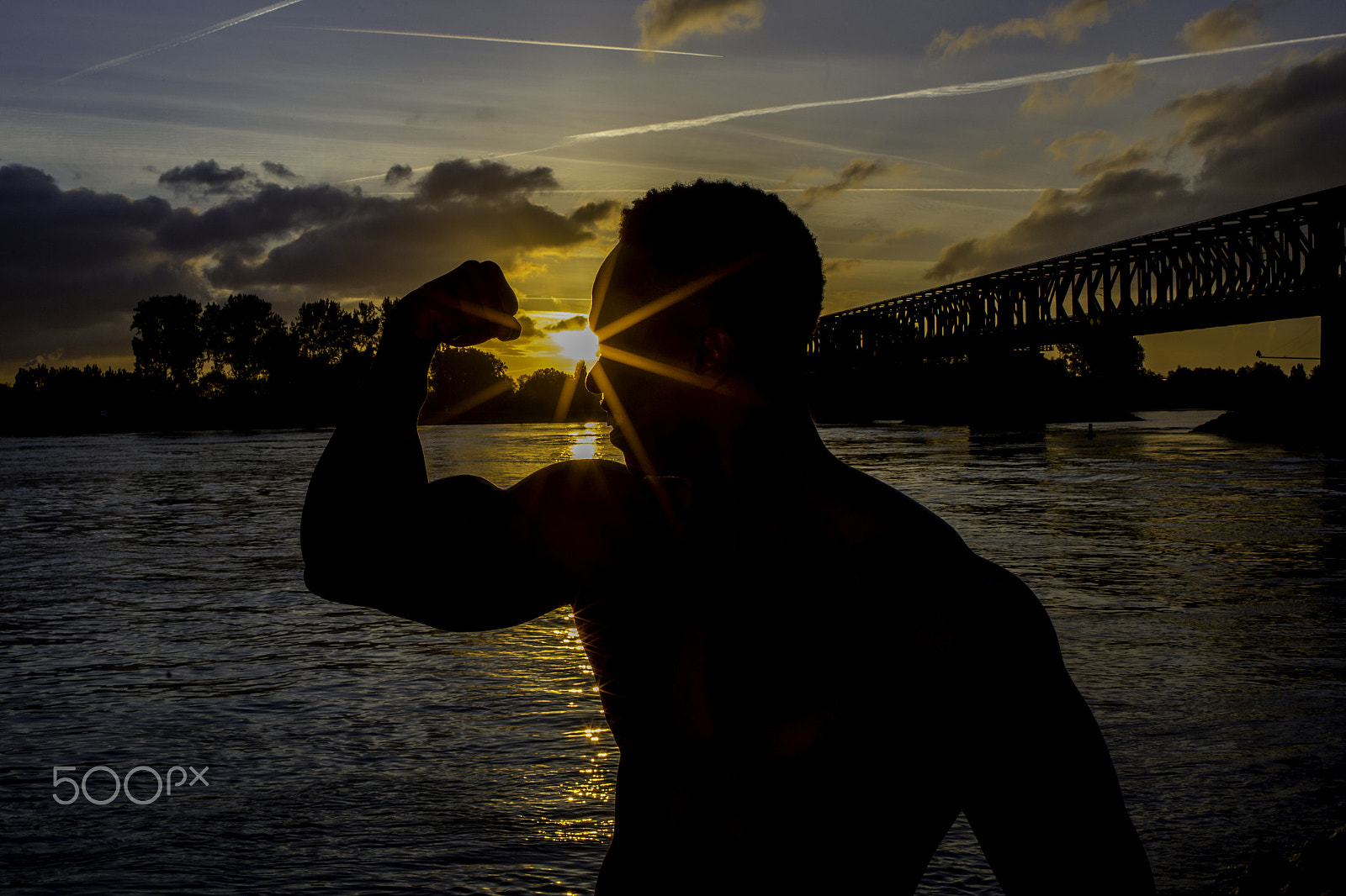 Canon EOS 6D sample photo. Powerful man in the rising sun photography