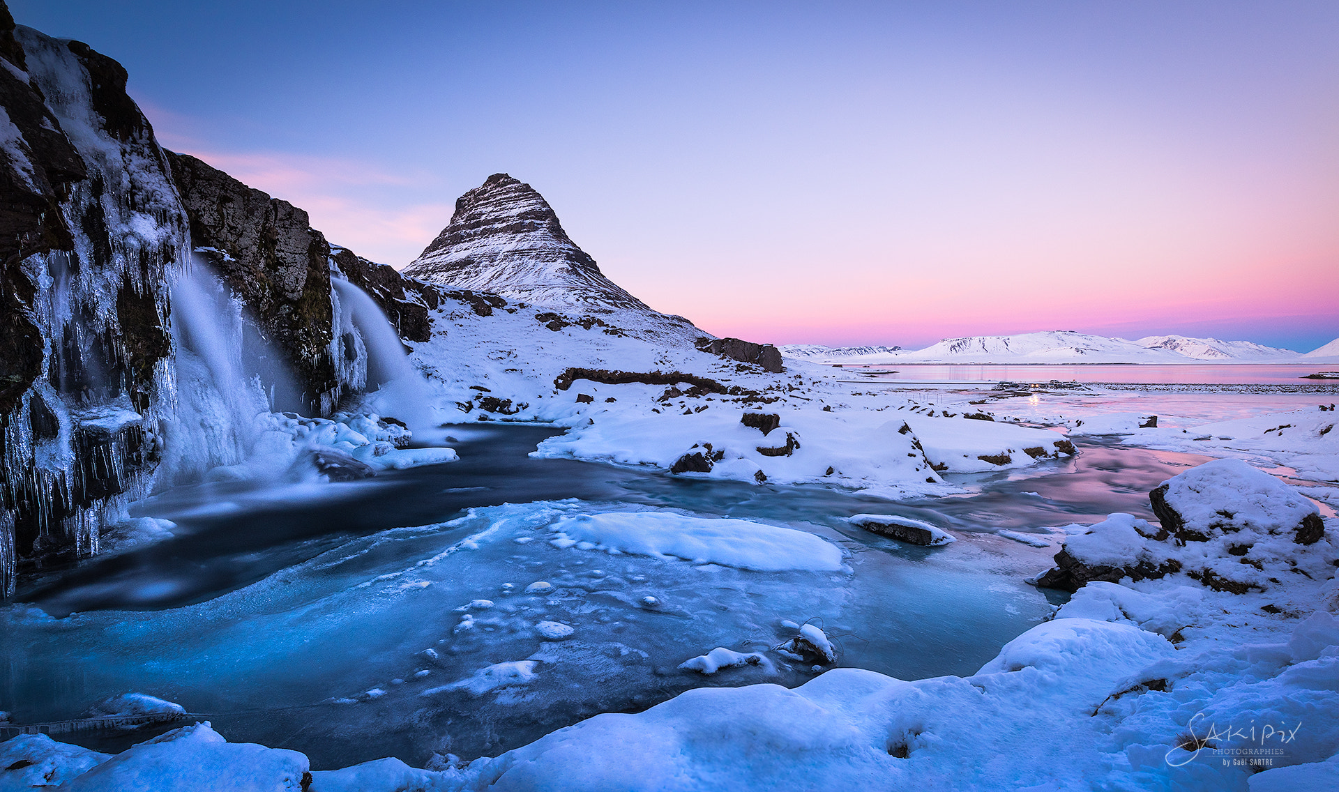 Nikon AF-S Nikkor 14-24mm F2.8G ED sample photo. Kirkjufellsfoss at twilight photography