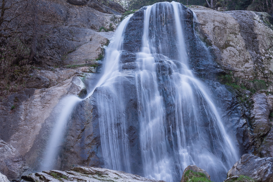 Nikon AF-S DX Nikkor 35mm F1.8G sample photo. Cascade du dart photography