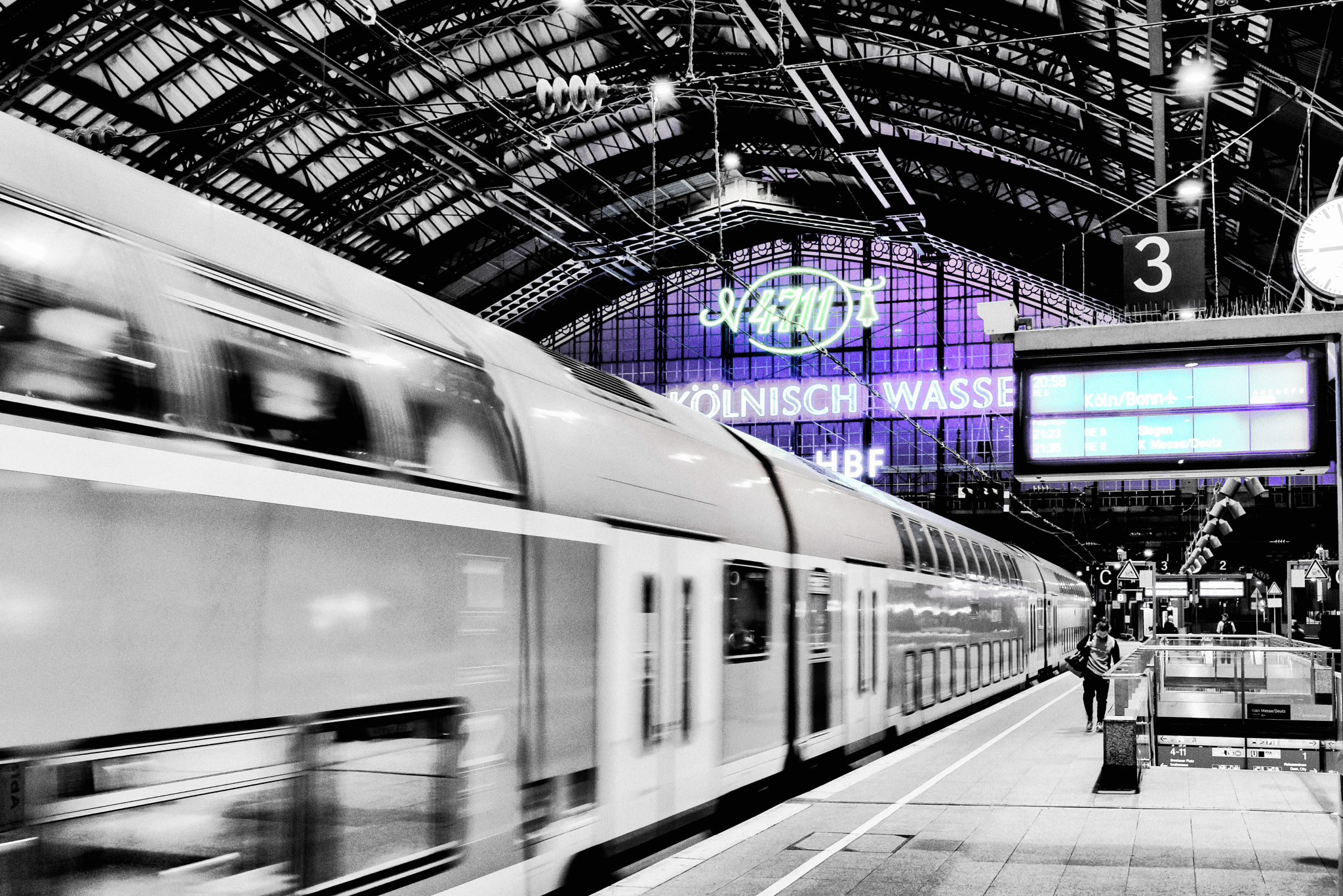 Nikon D750 sample photo. Central station cologne photography