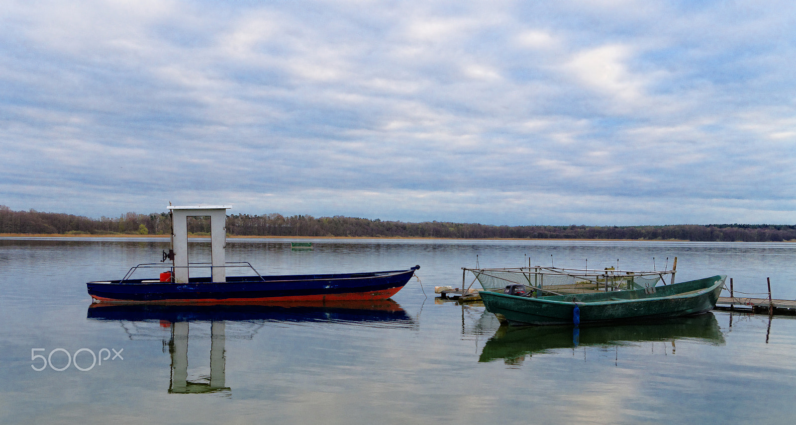 smc PENTAX-DA L 18-55mm F3.5-5.6 sample photo. Fishing boats photography
