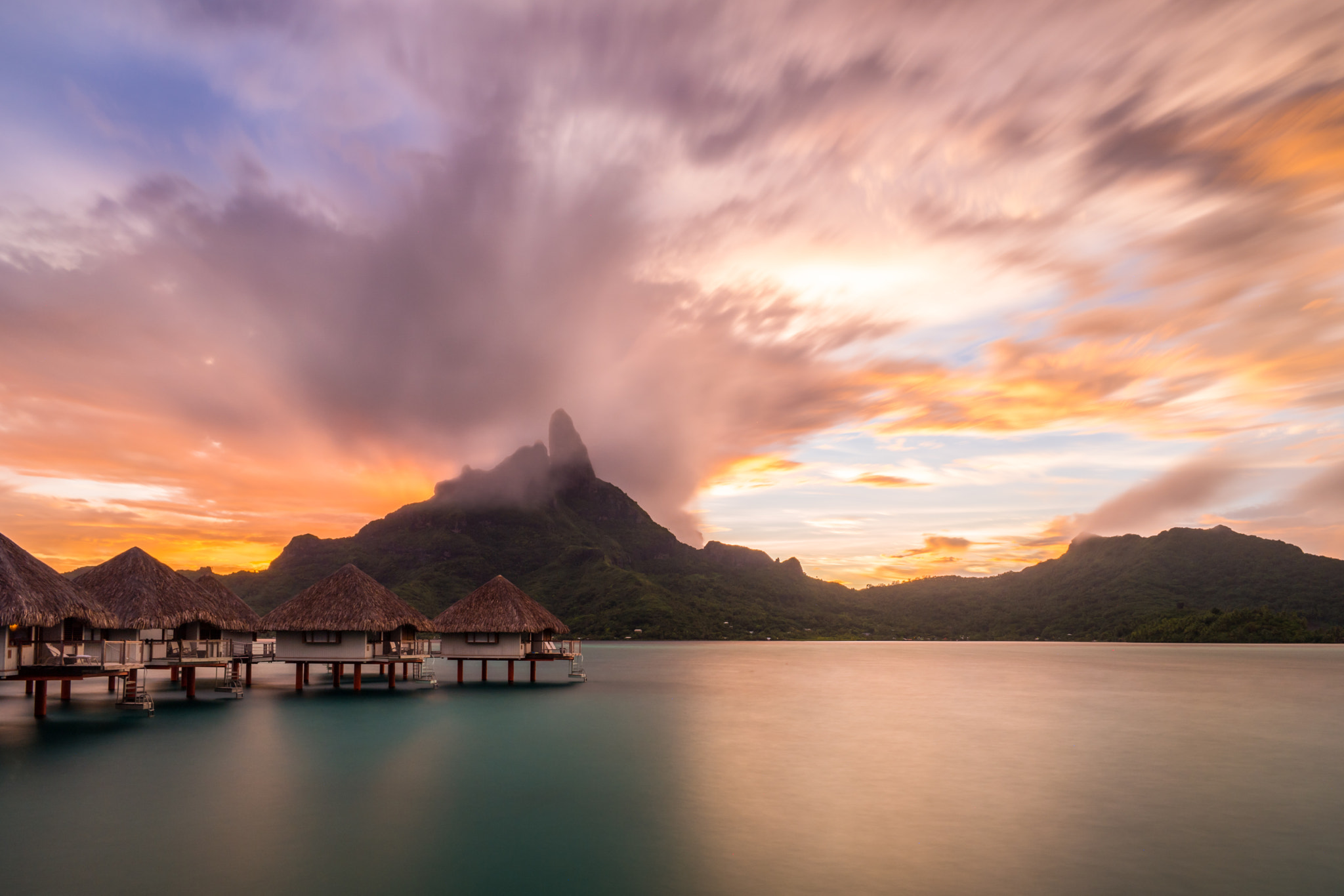 Samsung NX 16mm F2.4 Pancake sample photo. Bora bora dusk photography