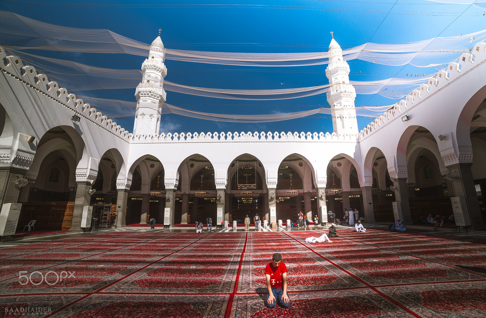 Samyang 14mm F2.8 ED AS IF UMC sample photo. Masjid al-quba photography