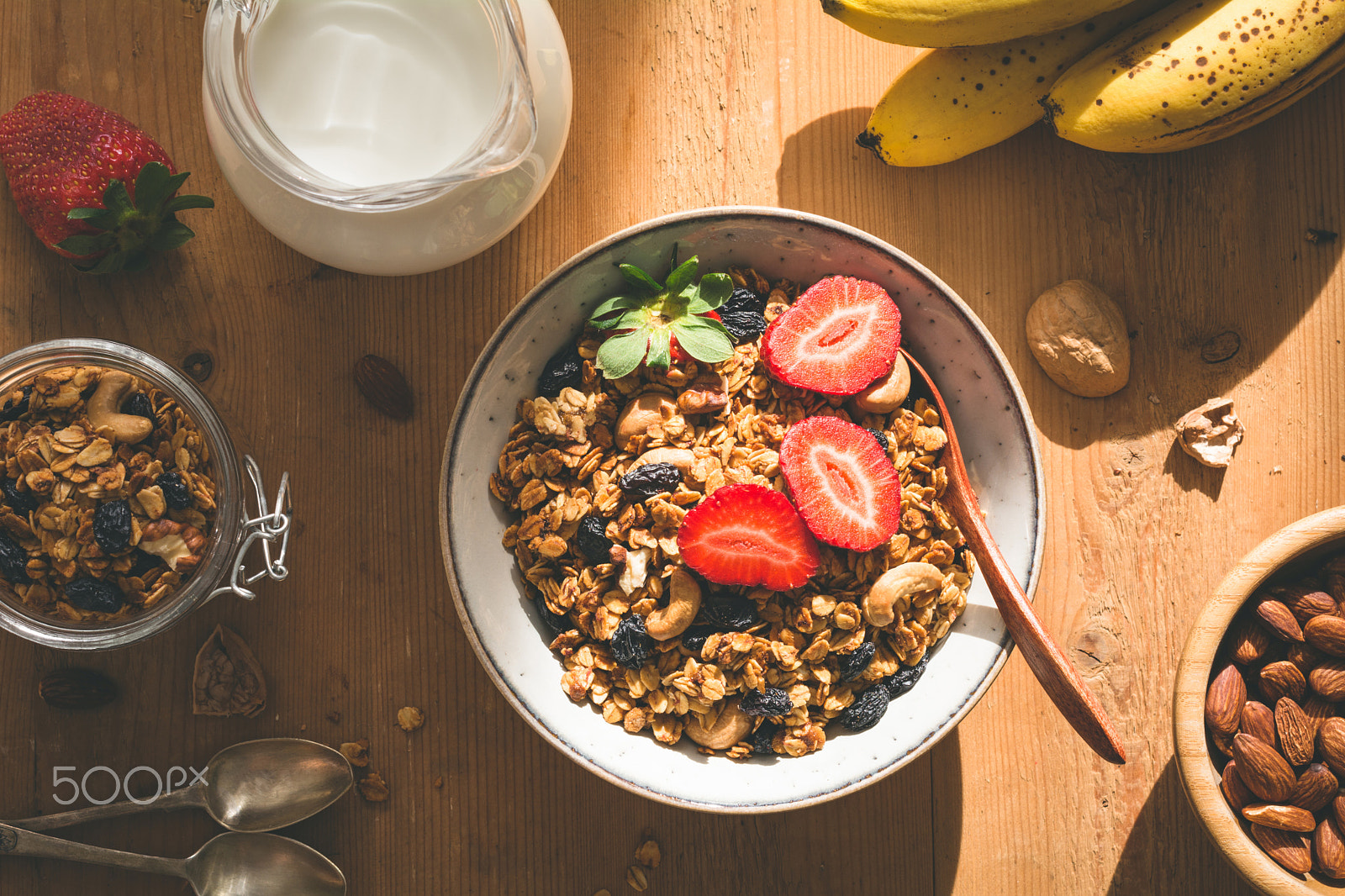 Nikon D7100 sample photo. Healthy breakfast with granola, milk and fruits photography