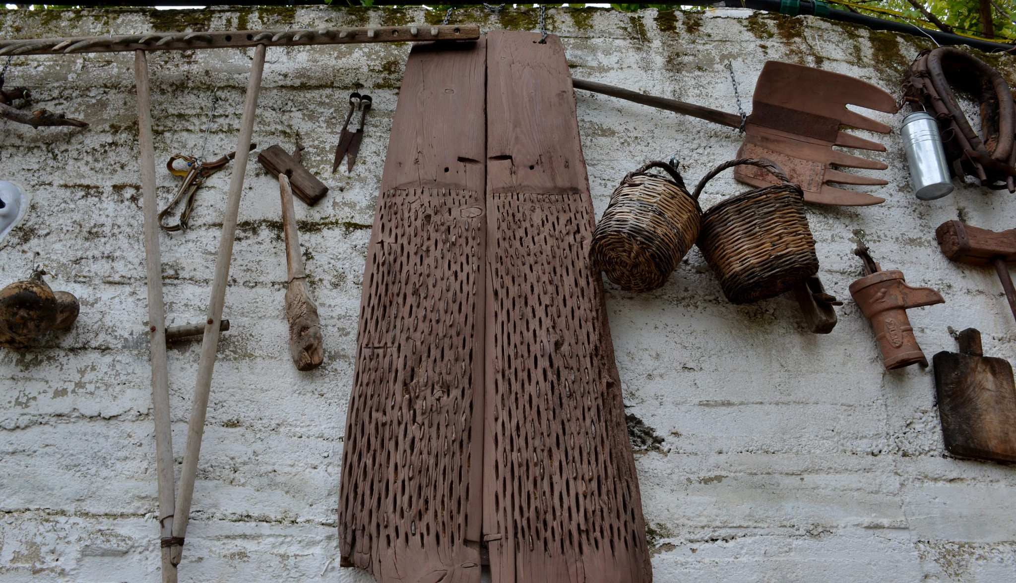 Nikon D3100 sample photo. Old things in the country photography