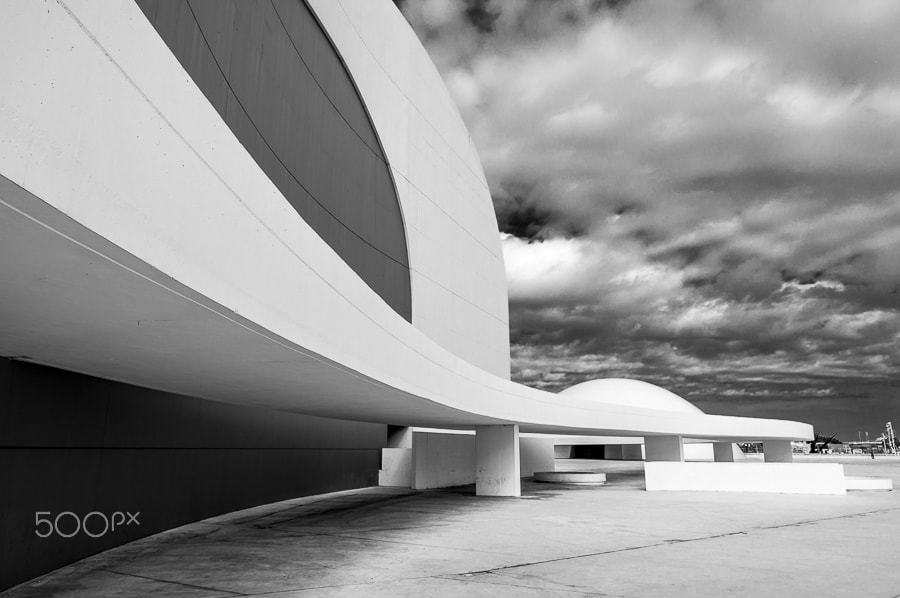 Pentax K-7 sample photo. Niemeyer photography
