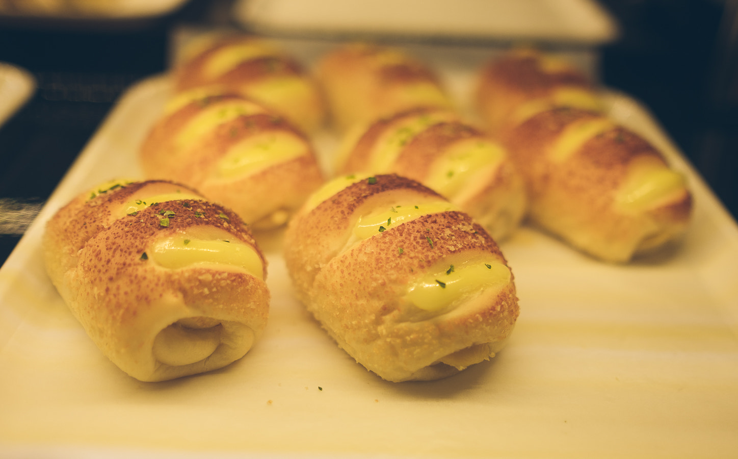 Fujifilm X-T1 sample photo. Garlicky bread photography