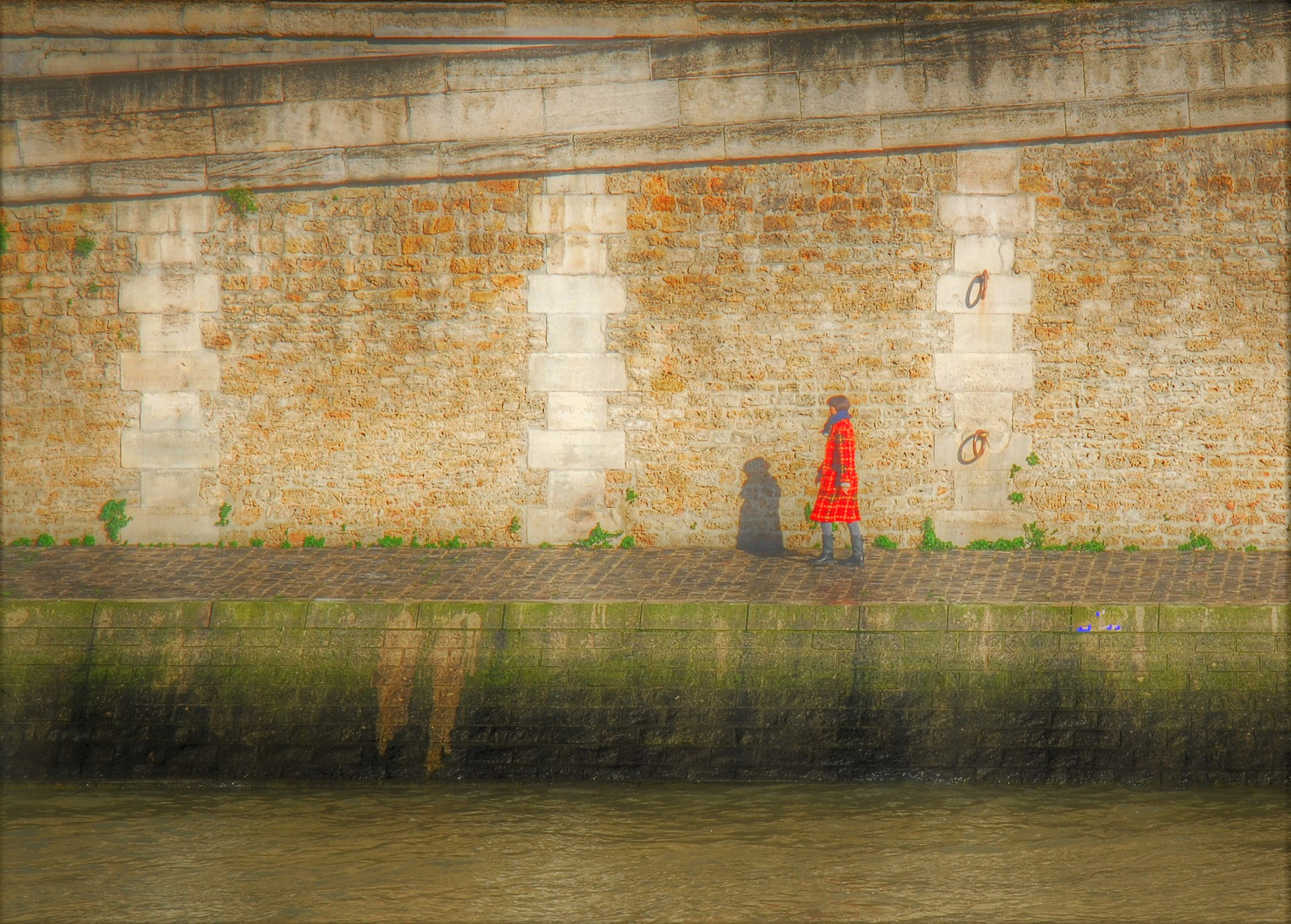 Nikon D200 + Nikon AF Nikkor 24-85mm F2.8-4D IF sample photo. Woman in red coat photography