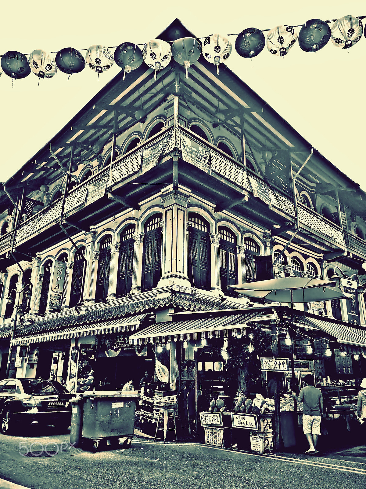 Nikon Coolpix S1200pj sample photo. Chinatown scene monochrome photography