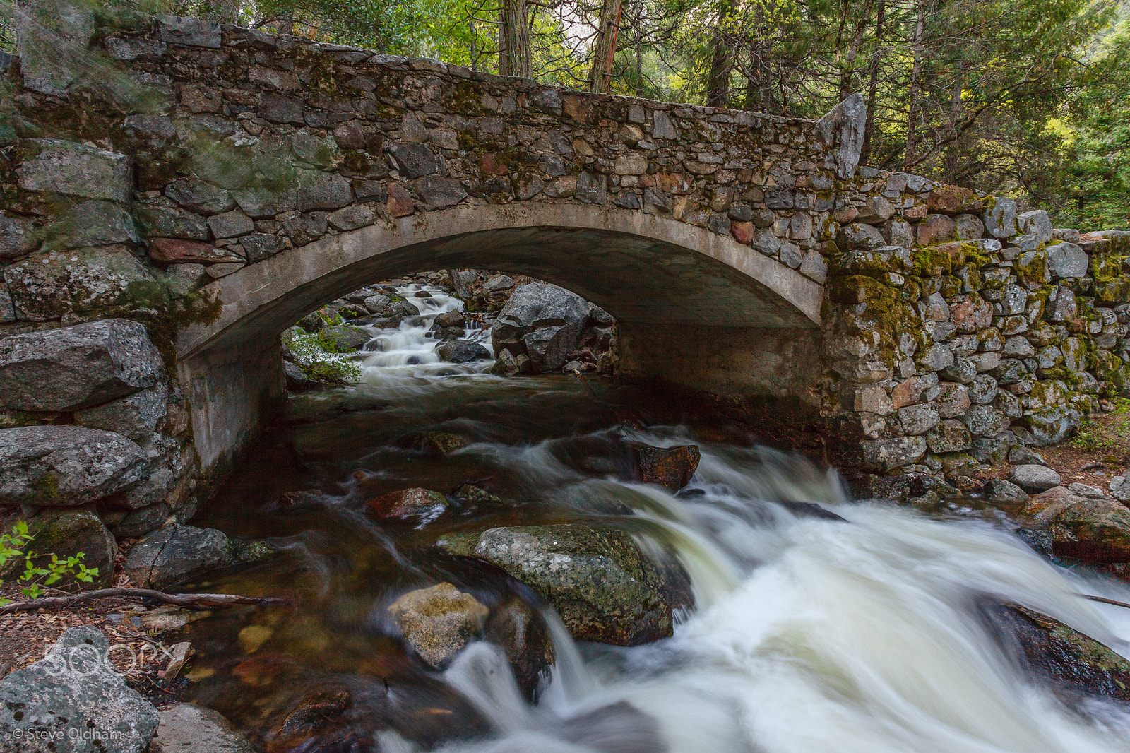 Canon EF 17-40mm F4L USM sample photo. Bridge under bridal veil falls photography