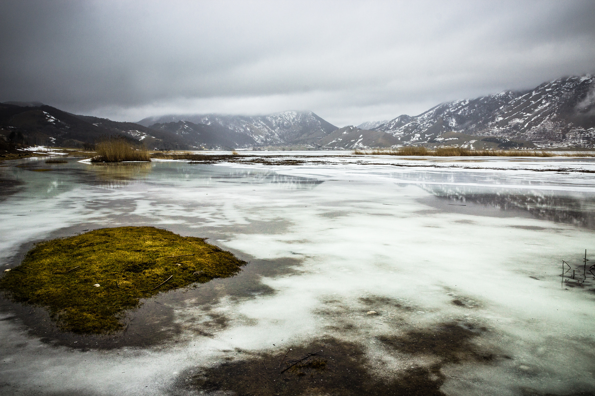 Sigma 17-70mm F2.8-4 DC Macro OS HSM sample photo. Ice landscape photography
