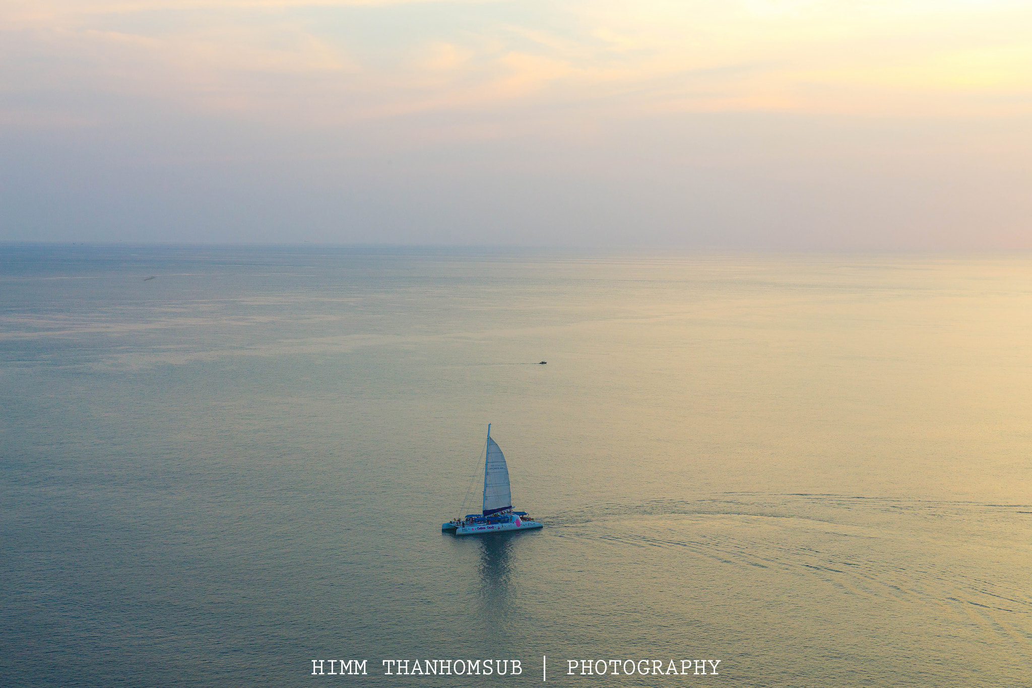 Canon EOS 6D + Sigma 24-70mm F2.8 EX DG Macro sample photo. Phuket photography