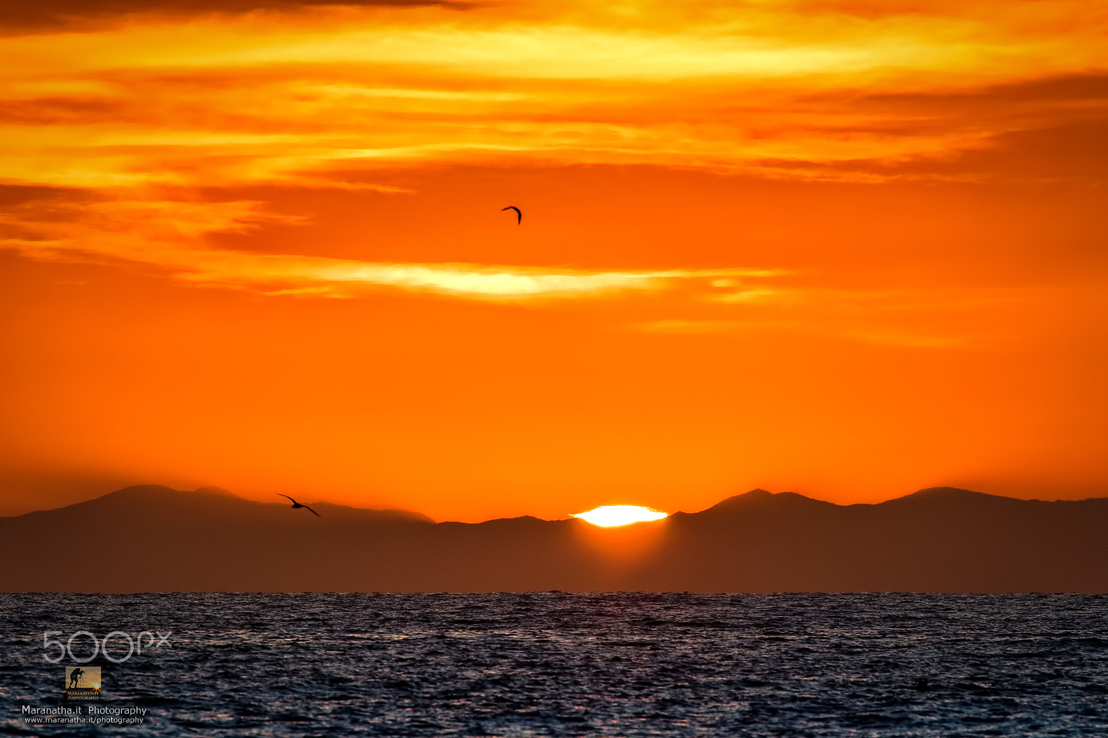 Canon EOS 7D Mark II + Canon EF 100-400mm F4.5-5.6L IS II USM sample photo. Sunset over maritime alps photography