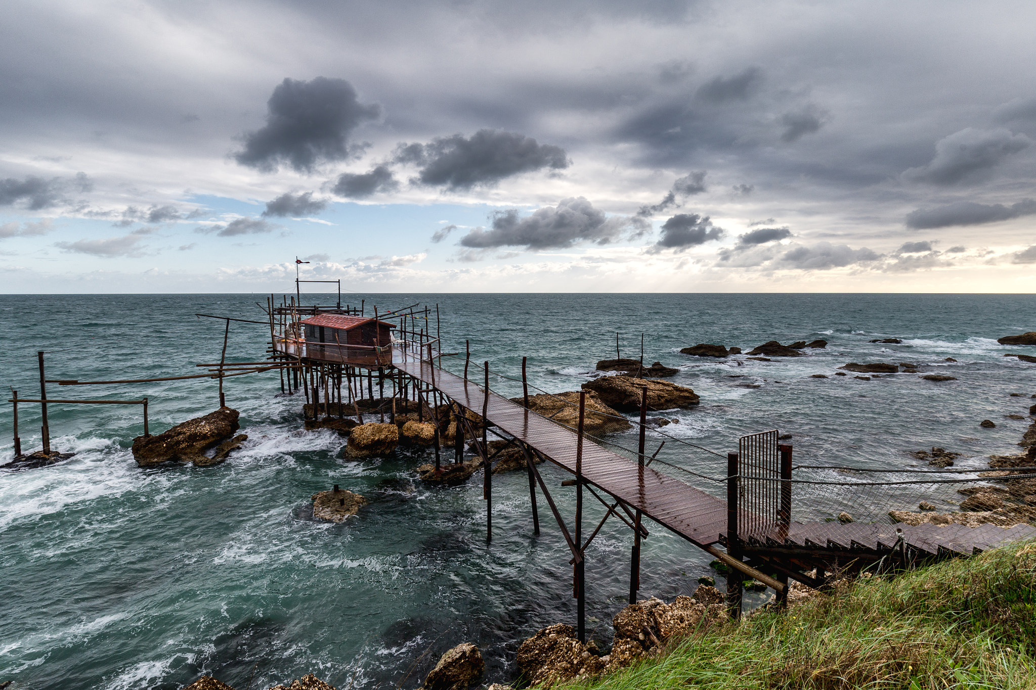 Canon EF 16-35mm F4L IS USM sample photo. Trabocchi photography