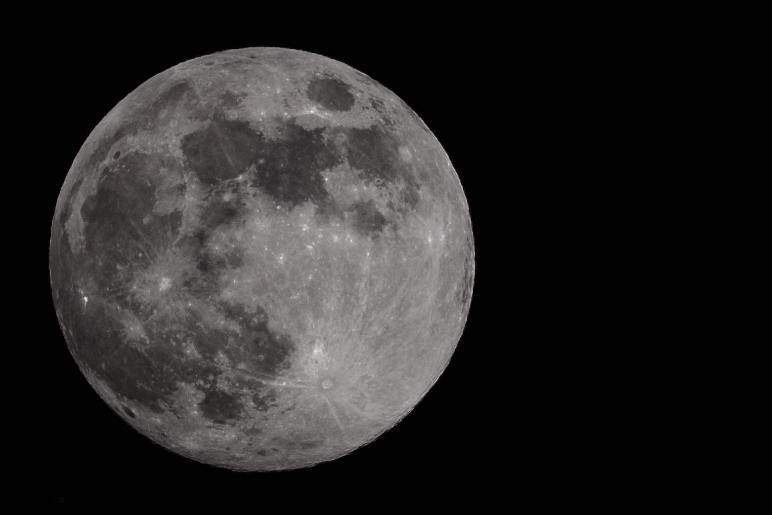 Sigma 50mm F2.8 EX DG Macro sample photo. The moon photography