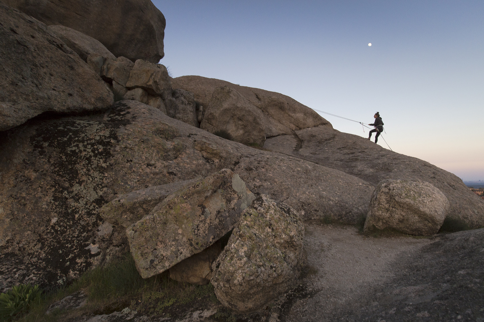 Canon EF 16-35mm F2.8L II USM sample photo. Climbing under fullmoon photography