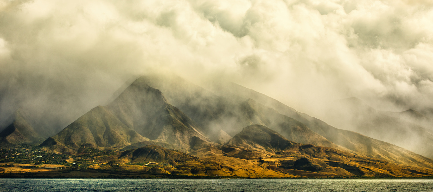 Canon EOS 5DS sample photo. Misty beauty photography