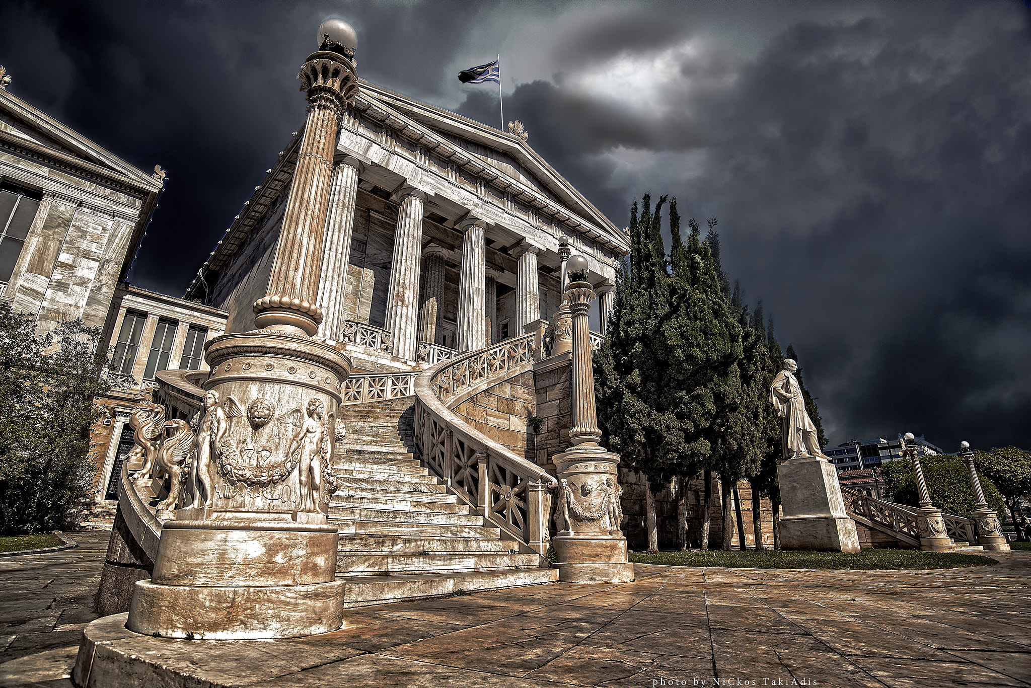 Nikon AF-S Nikkor 18-35mm F3.5-4.5G ED sample photo. Greek national library. photography
