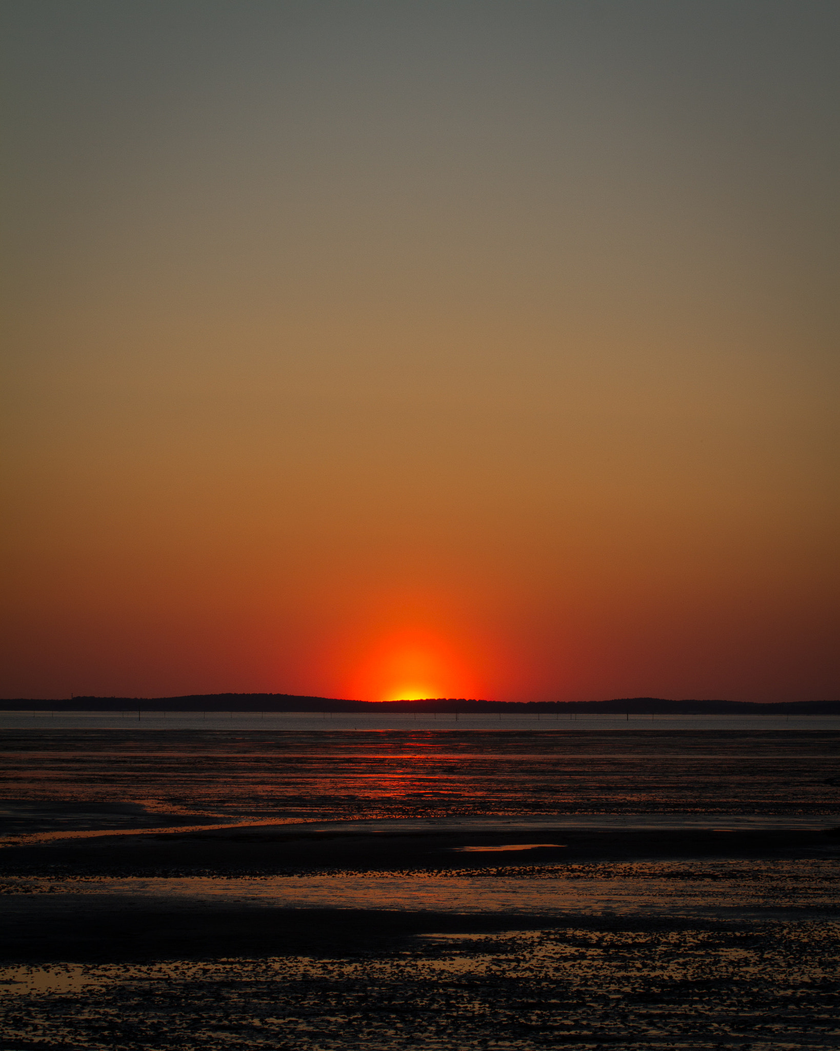 Canon EOS 7D + Canon EF 70-200mm F4L USM sample photo. Sun last sight photography
