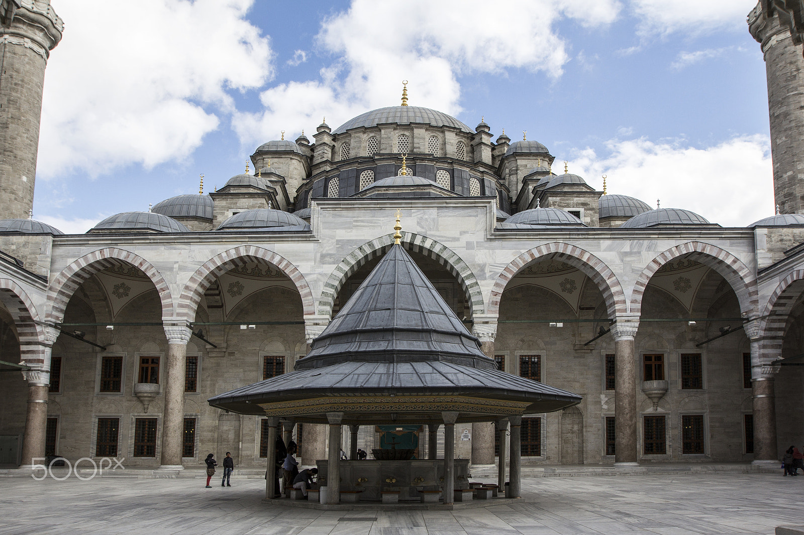 Canon EF 16-35mm F2.8L II USM sample photo. Fatıh mosque/istanbul photography