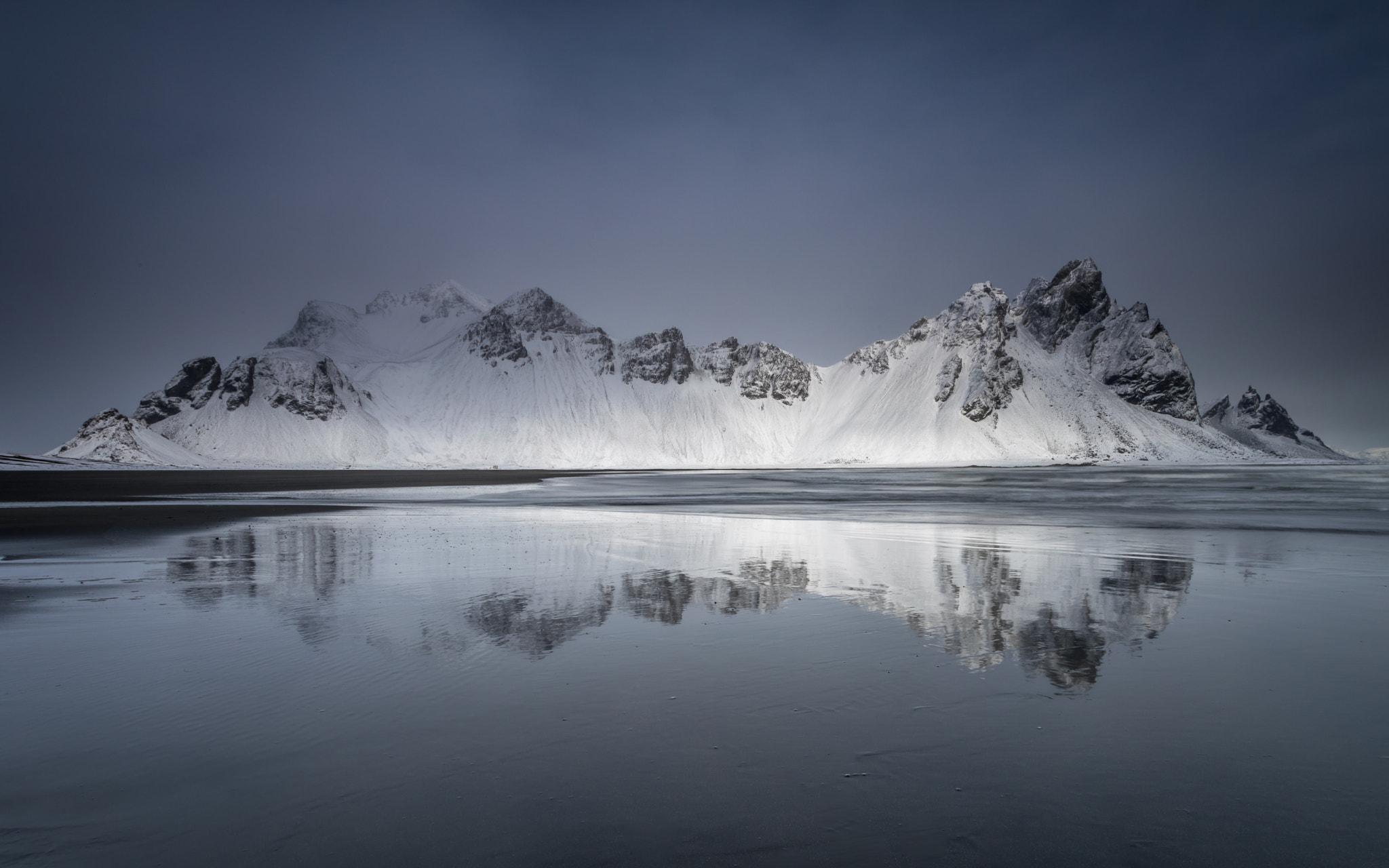 Canon EF 17-40mm F4L USM sample photo. Vestrahorn photography