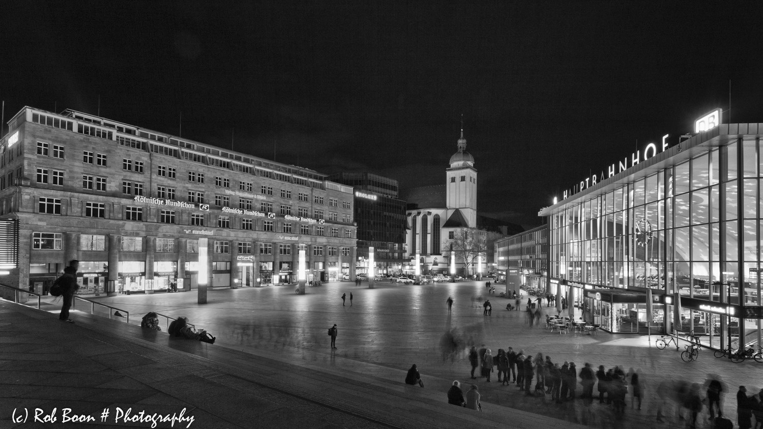Canon EF 17-40mm F4L USM sample photo. Cologne @ night 9 photography
