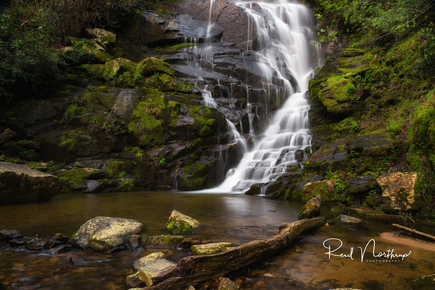Nikon AF-S Nikkor 24-120mm F4G ED VR sample photo. Eastatoe falls photography